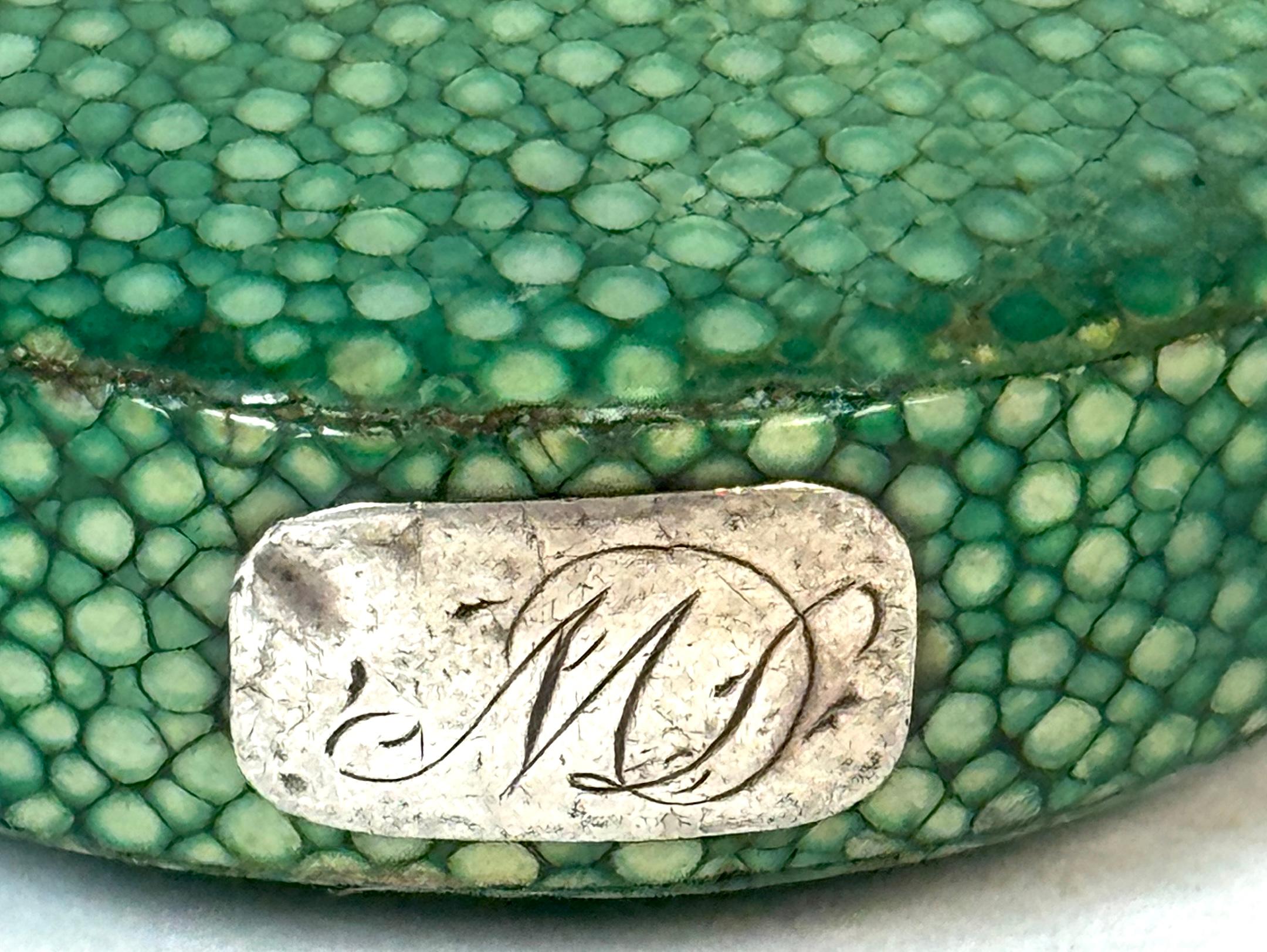 18th Century Green Shagreen and Silver Eyeglass Case with Monogram For Sale 7