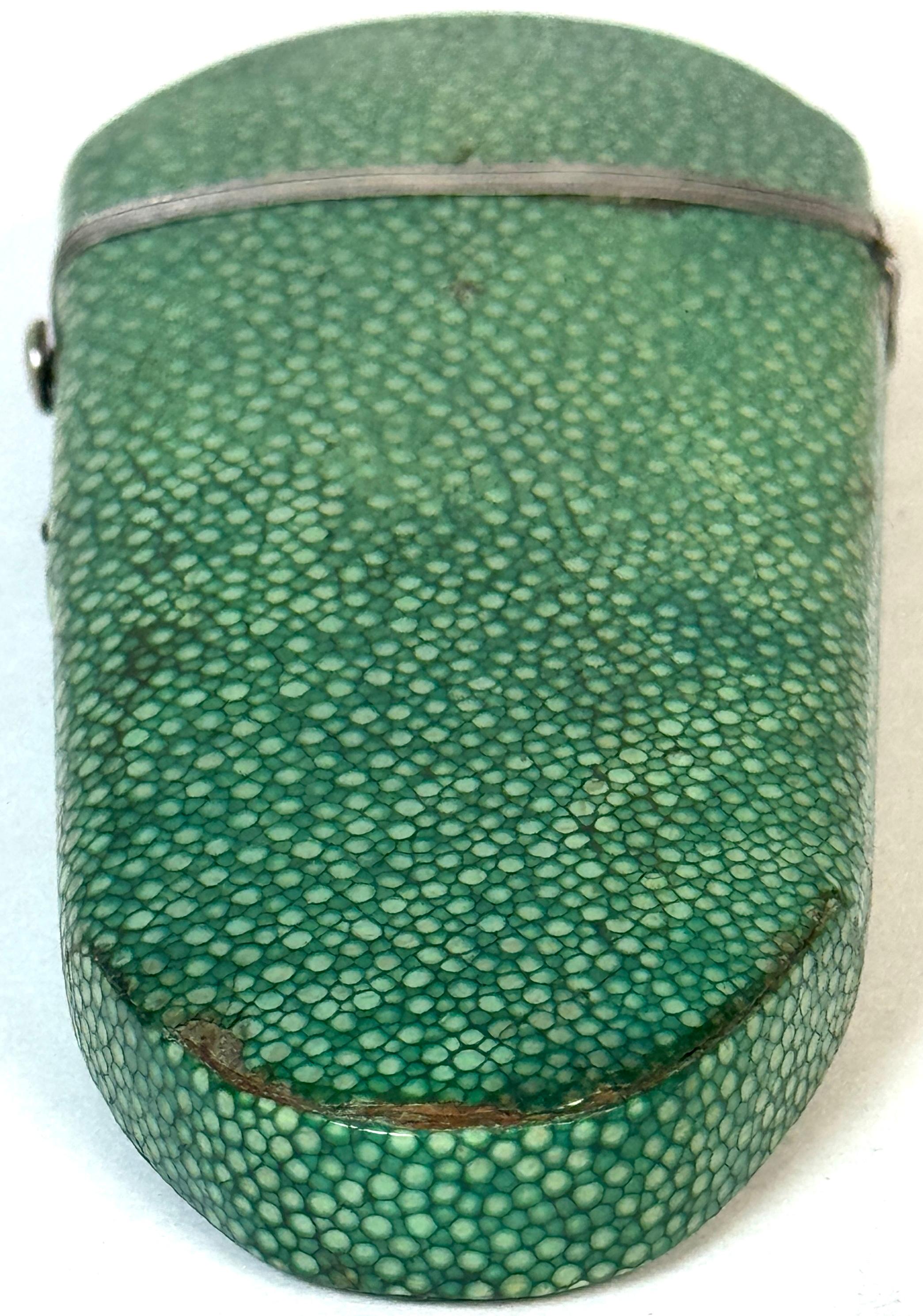 18th Century Green Shagreen and Silver Eyeglass Case with Monogram For Sale 8