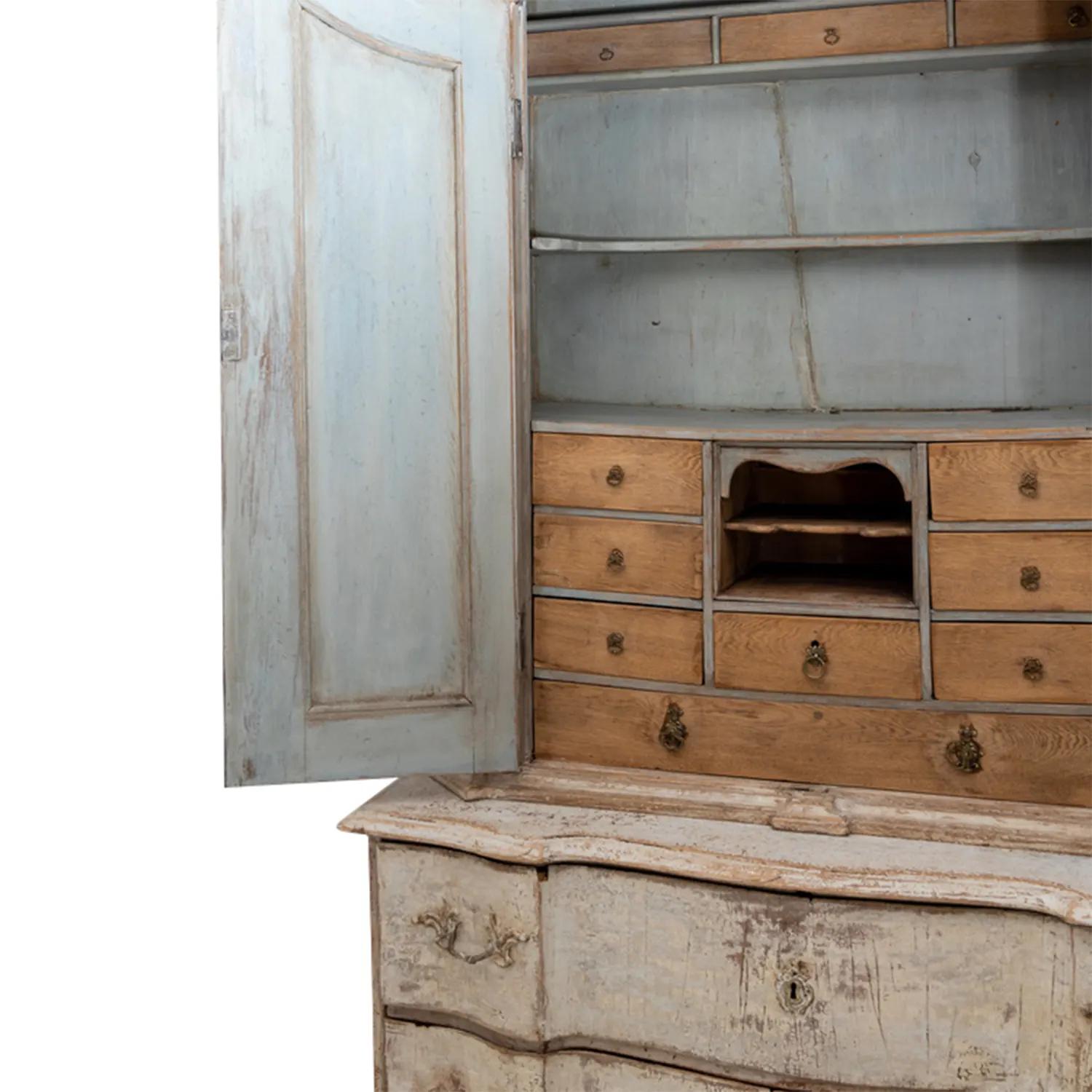 18th Century Swedish Baroque Two-Part Painted Pinewood Bureau, Antique Cabinet For Sale 2