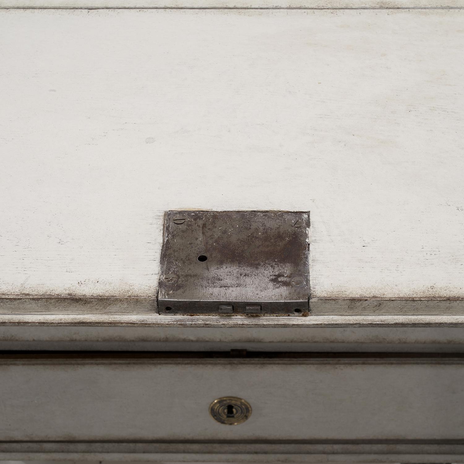 18th Century Grey Swedish Gustavian Pine Two Part Bureau - Antique Secretaire For Sale 13