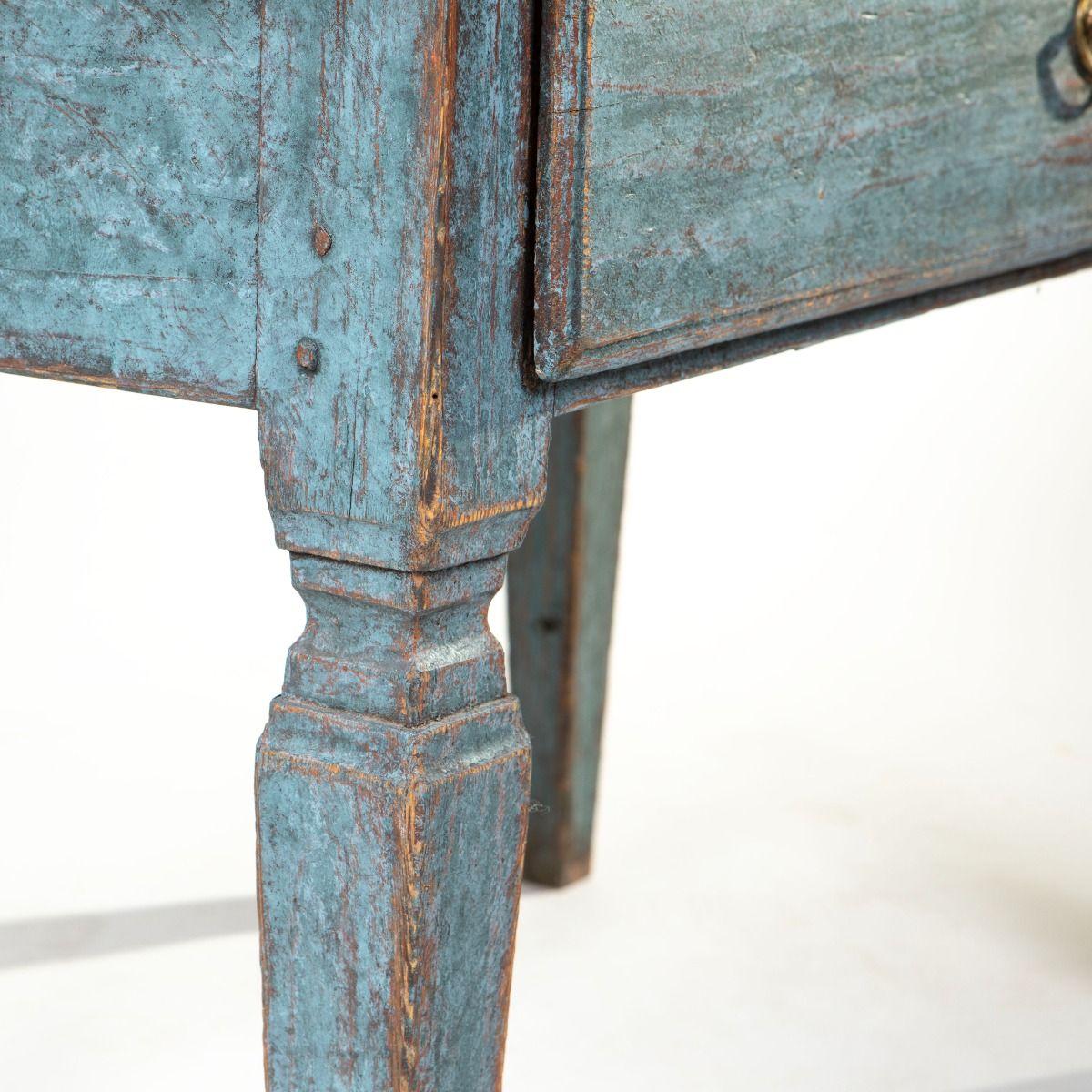 18th Century Gustavian Console Table from Northern Sweden For Sale 3