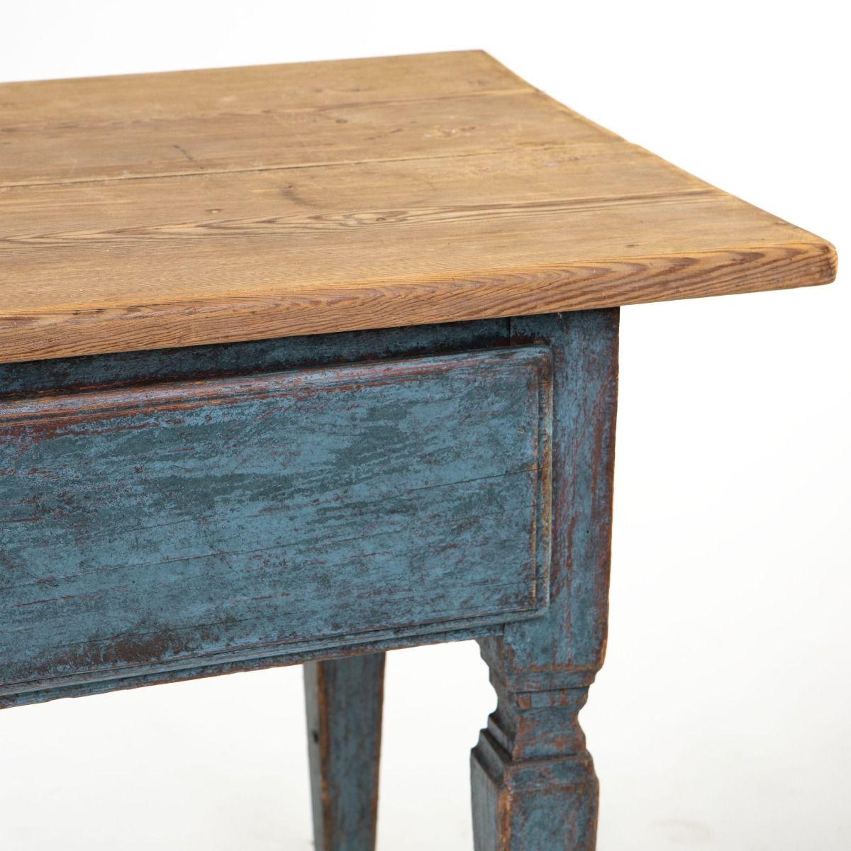 18th Century Gustavian Console Table from Northern Sweden For Sale 1