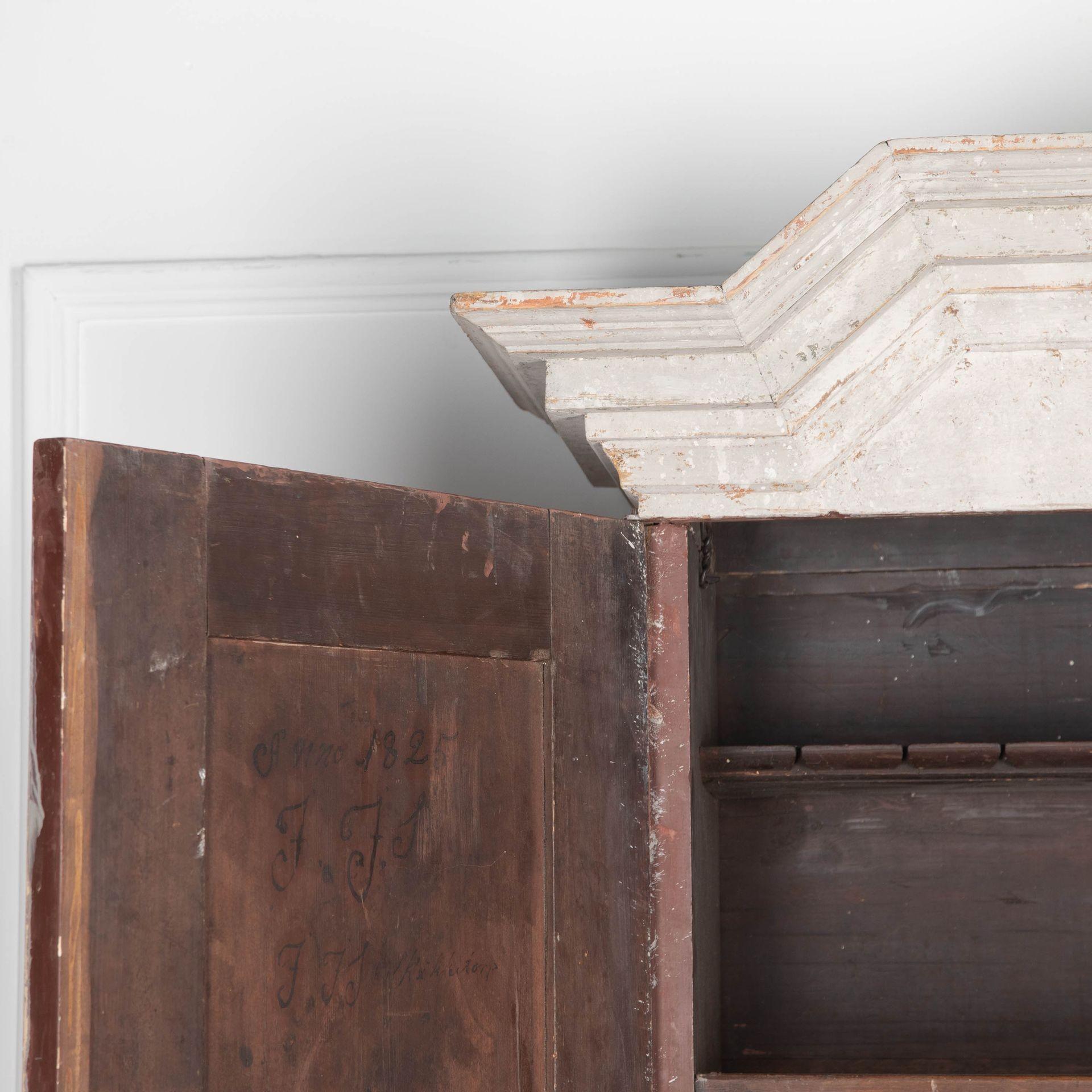 Pine 18th Century Gustavian Cupboard