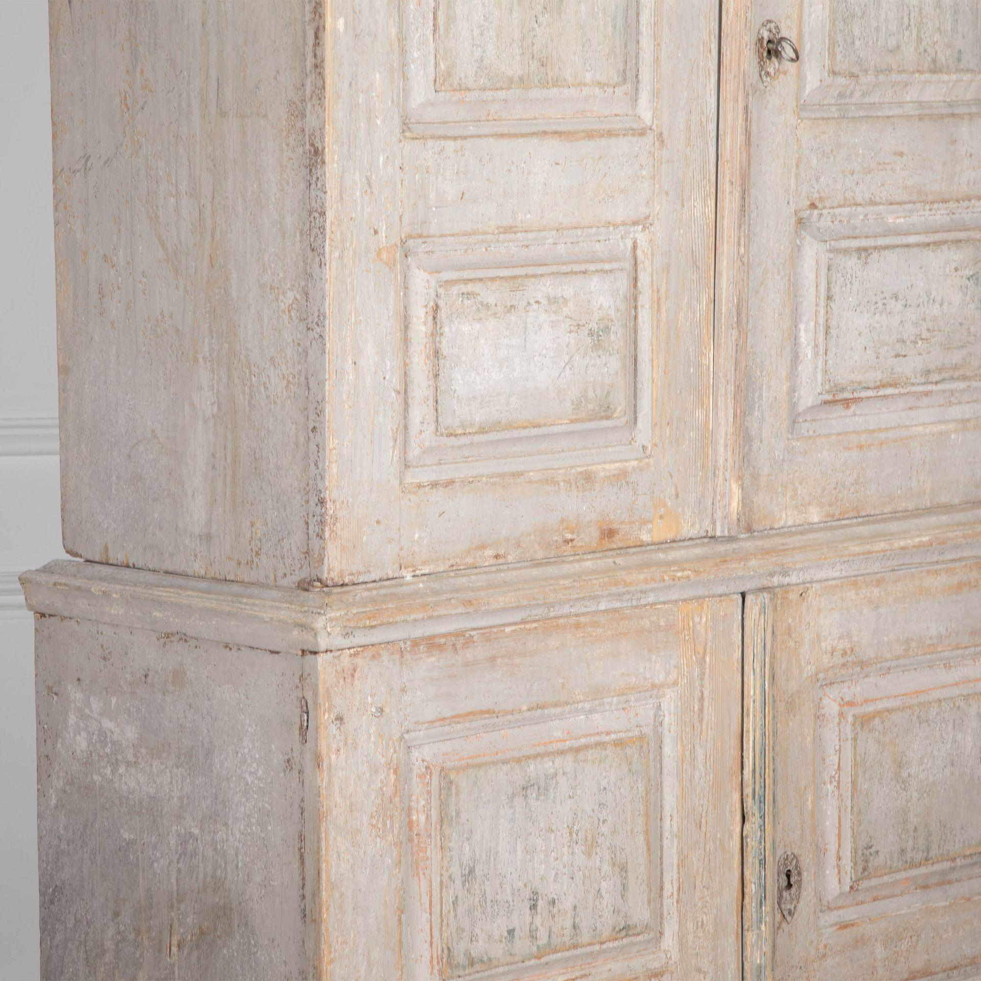 18th Century Gustavian Cupboard 4