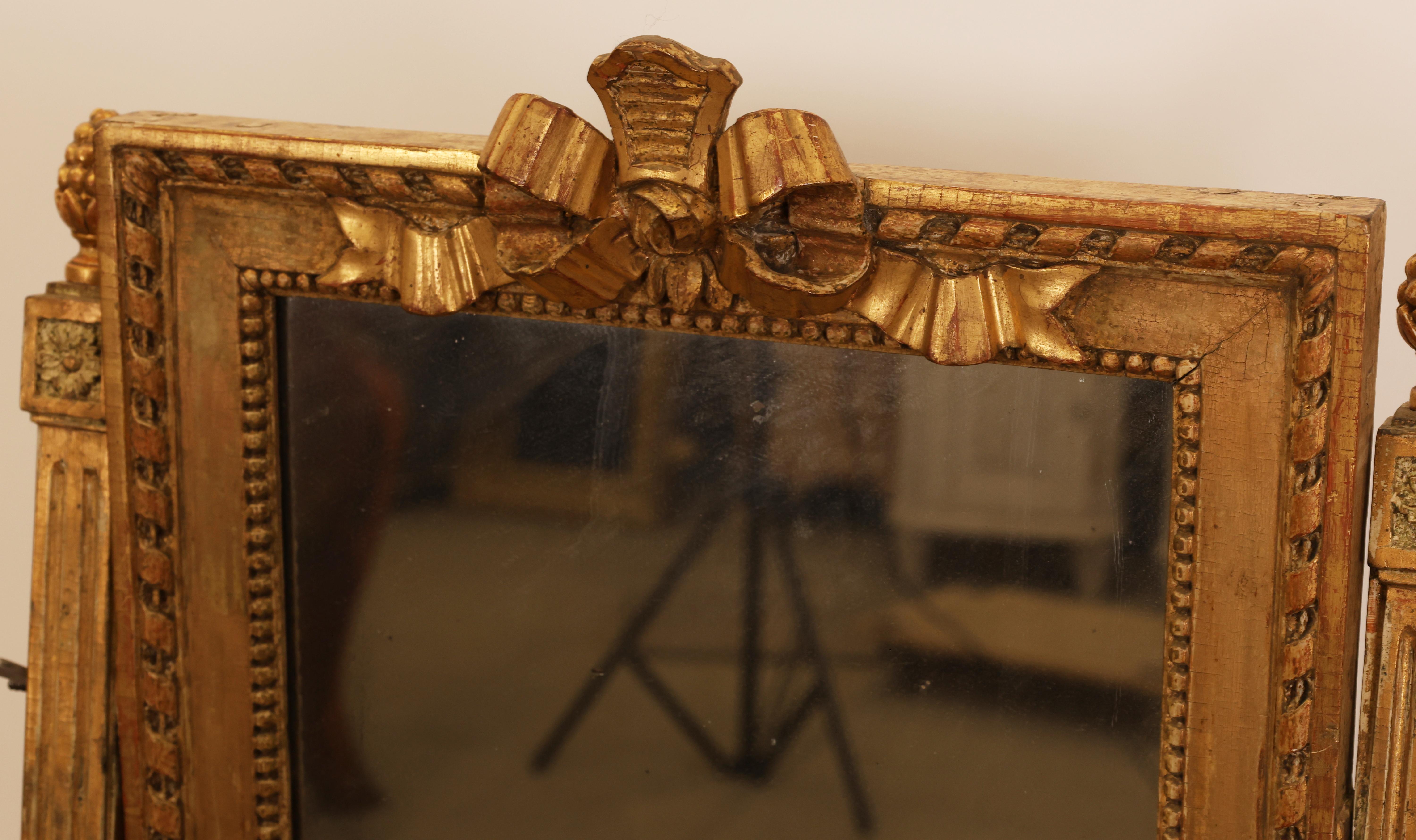 Swedish 18th Century Gustavian Drawer Mirror For Sale