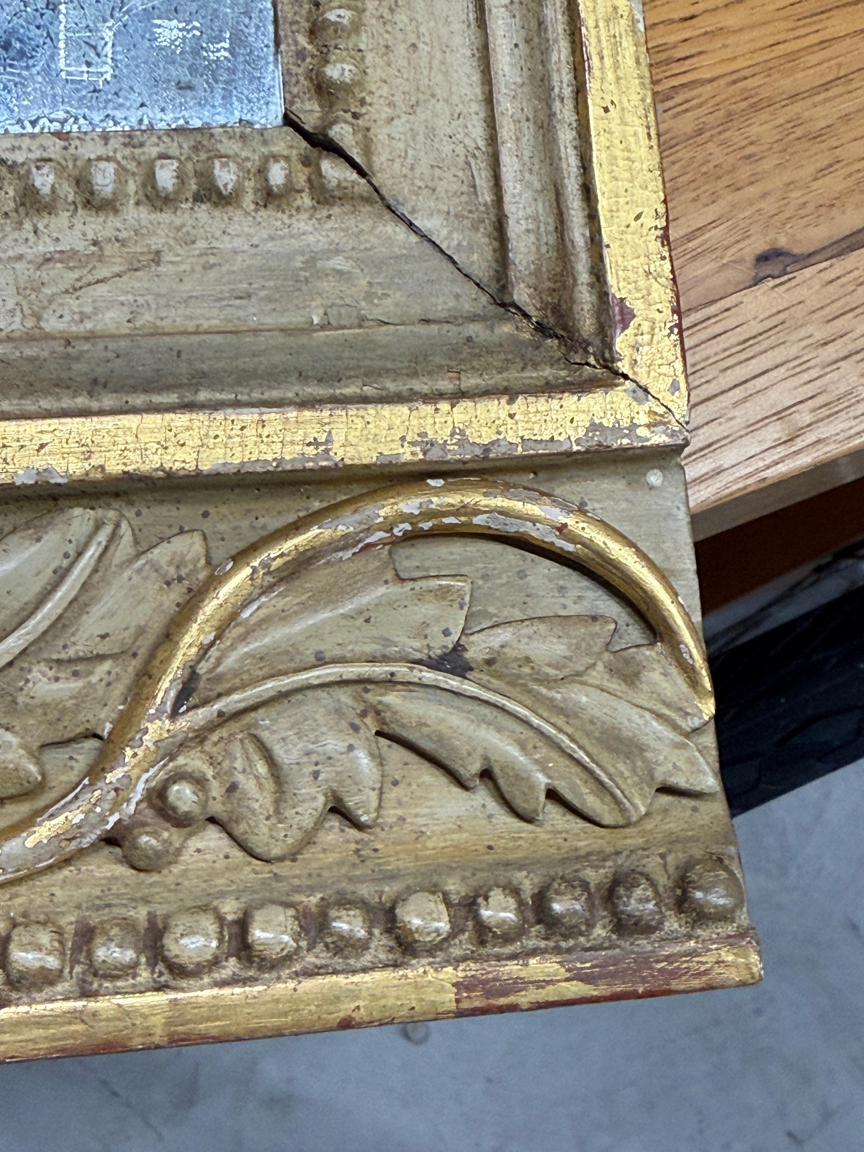 Miroir en camée doré gustavien du 18e siècle avec applique ajoutée plus tard en vente 9