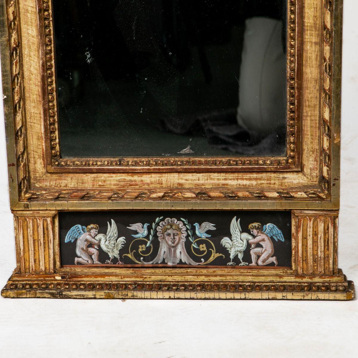 Miroir en bois doré gustavien du XVIIIe siècle avec scènes mythologiques, Stockholm 1780- en vente 1
