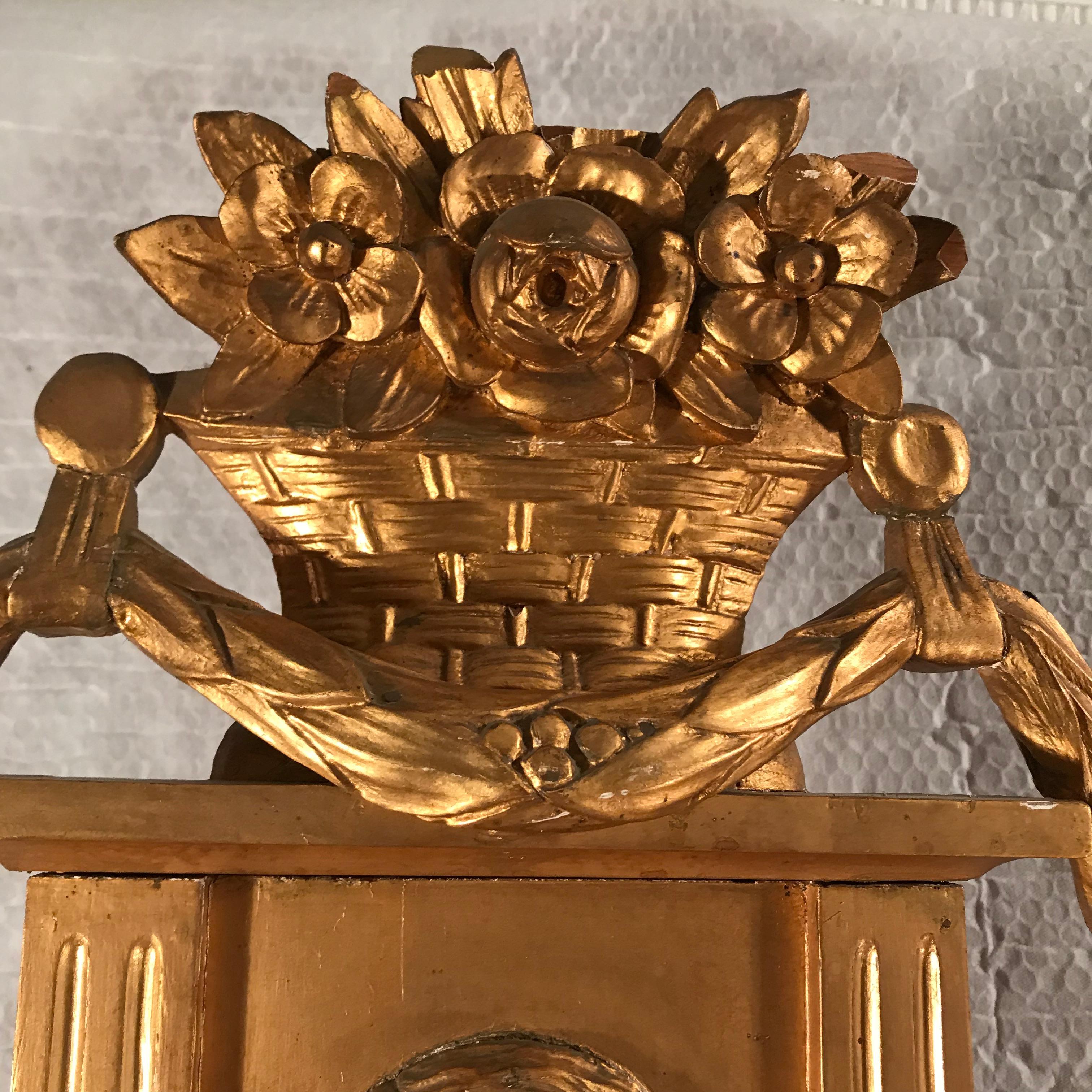 Doré Miroir gustavien du 18ème siècle, Suède, 1780 en vente
