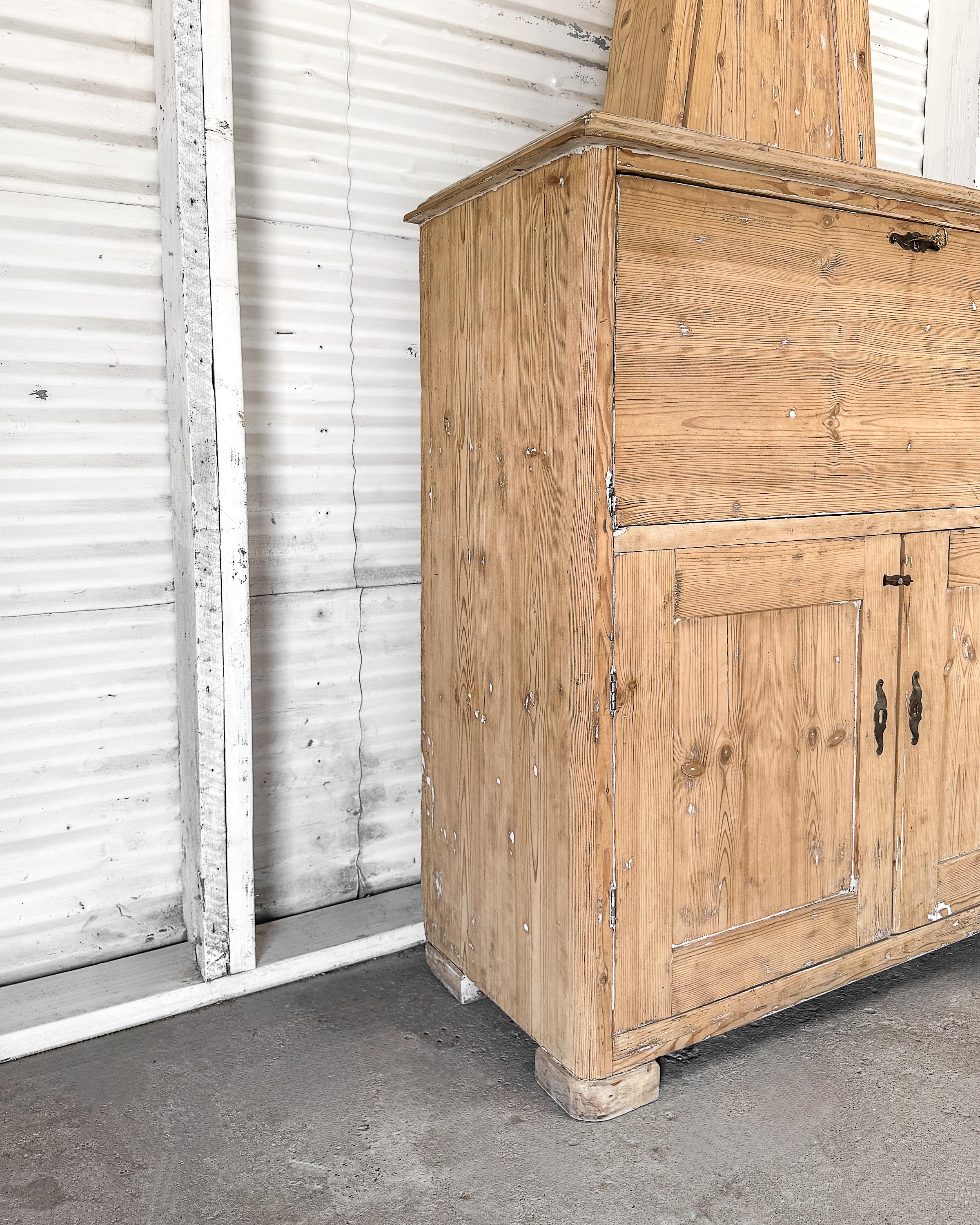 Bureau Gustavien Mora Clocks du 18ème siècle en vente 5