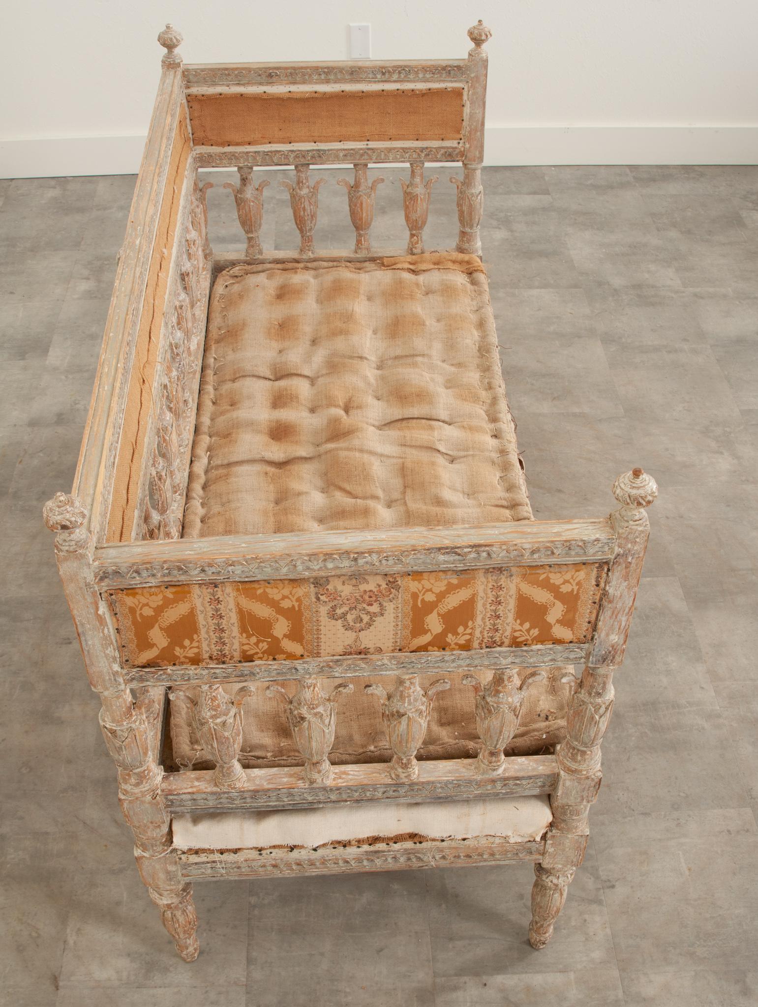 18th Century Gustavian Settee For Sale 2