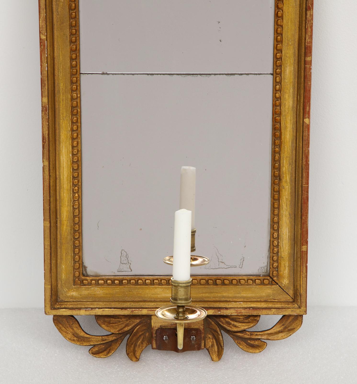 Hand-Carved 18th Century Gustavian Sconce Mirror with Center Cameo, Sweden, Circa 1780 For Sale