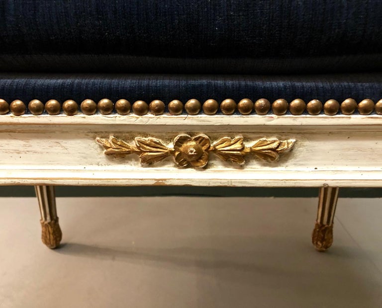 18th Century Gustavian Stool For Sale at 1stDibs