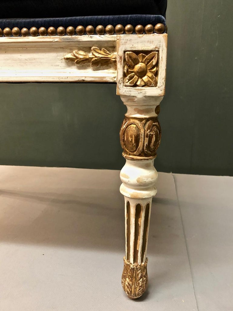 18th Century Gustavian Stool For Sale at 1stDibs