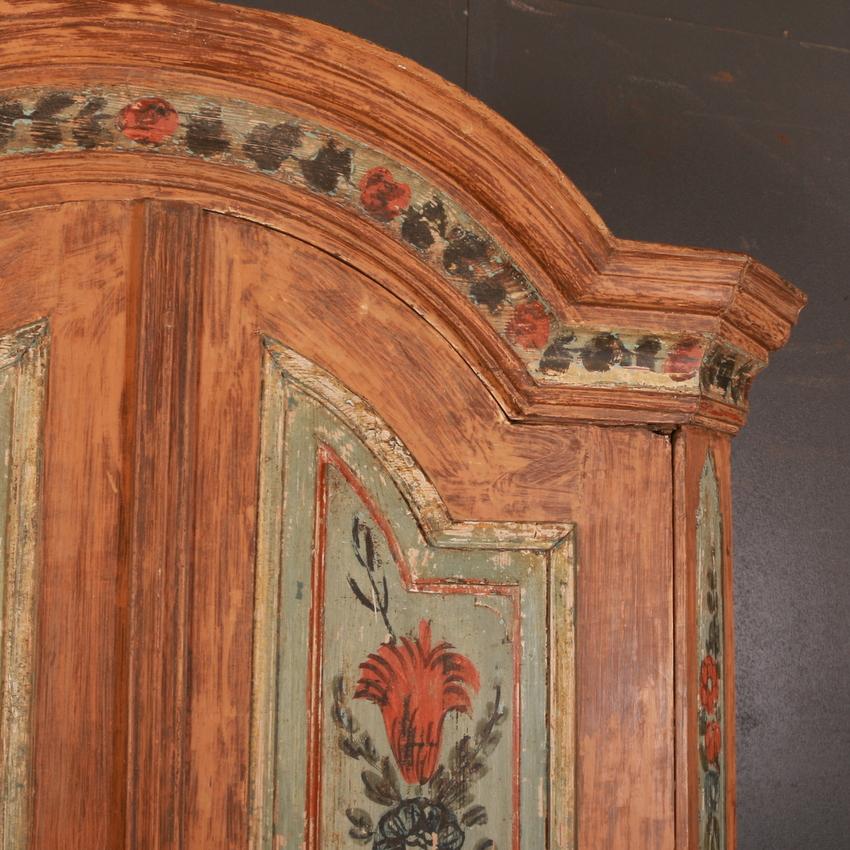 18th Century Gustavian Swedish Original Painted Cupboard 2
