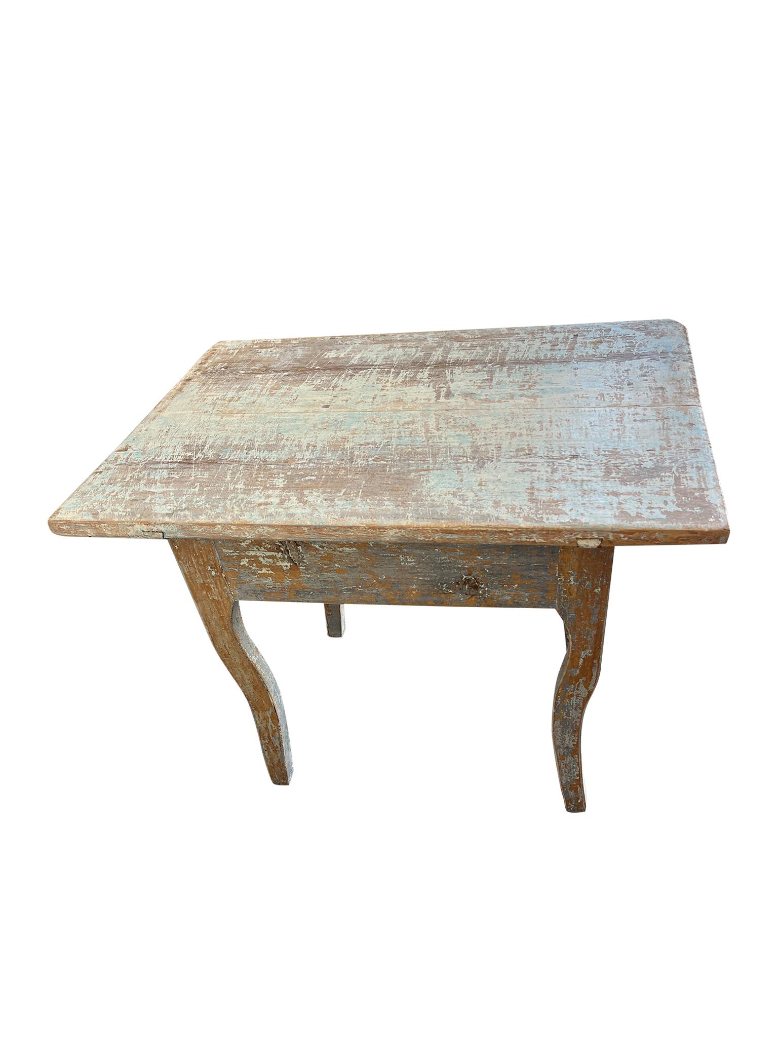 18th Century Gustavian Swedish Wood Side Table For Sale 1