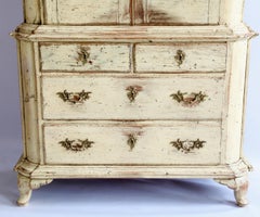 18th Century Gustavian Yellow Swedish Display Cabinet From La Maison London