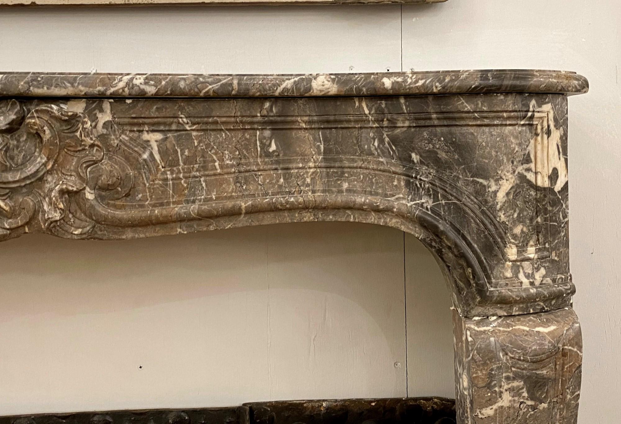 18th Century Hand Carved French Mantel Louis XV Gray Marble with White Veining In Good Condition In New York, NY