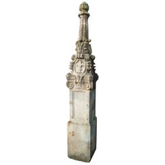18th Century Hand Carved Limestone Spanish Pair of Columns