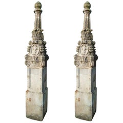 18th Century Hand Carved Limestone Spanish Pair of Columns