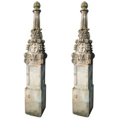 18th Century Hand Carved Limestone Spanish Pair of Columns