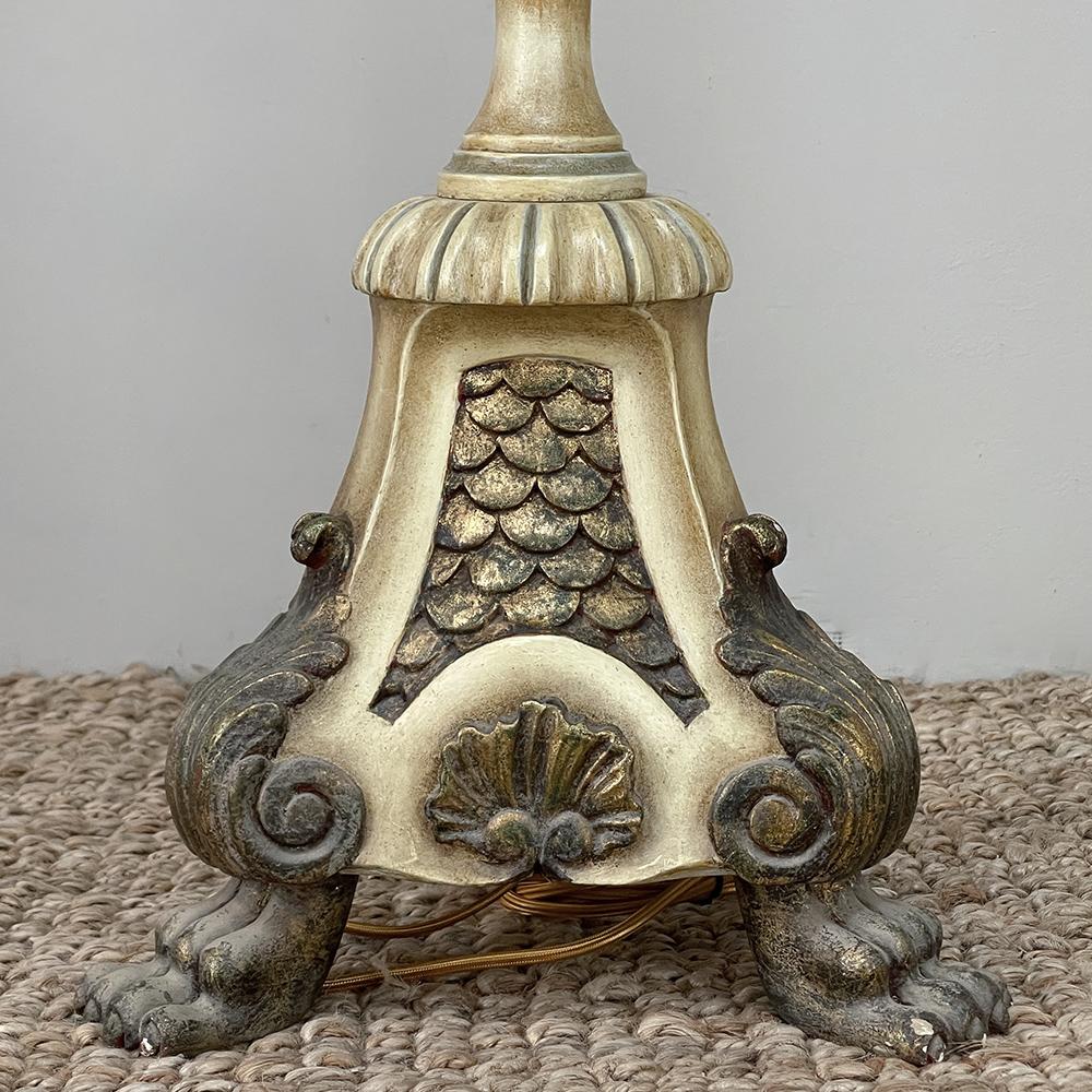 Handgeschnitzte und bemalte italienische Kerzenständer-Stehlampe „Converted“ aus dem 18. Jahrhundert im Angebot 4