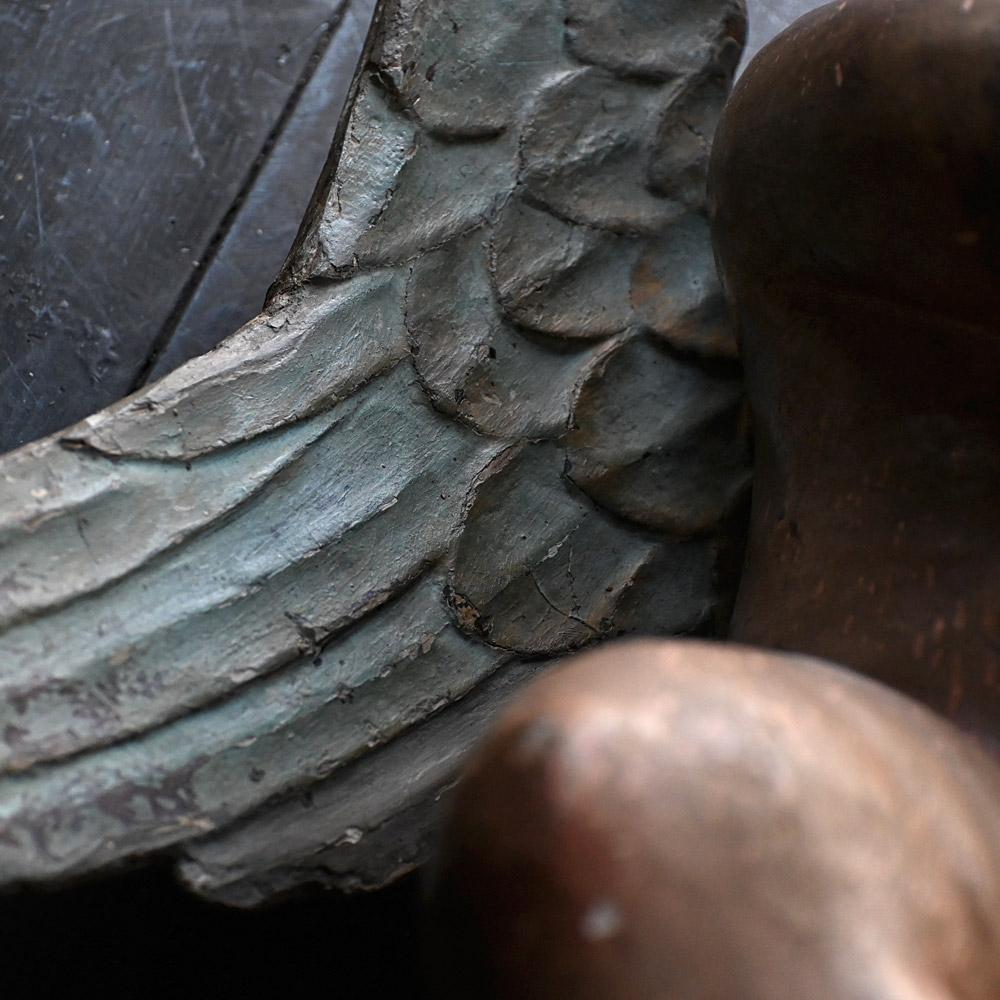 18th Century Hand Carved Pair of Angels en vente 6