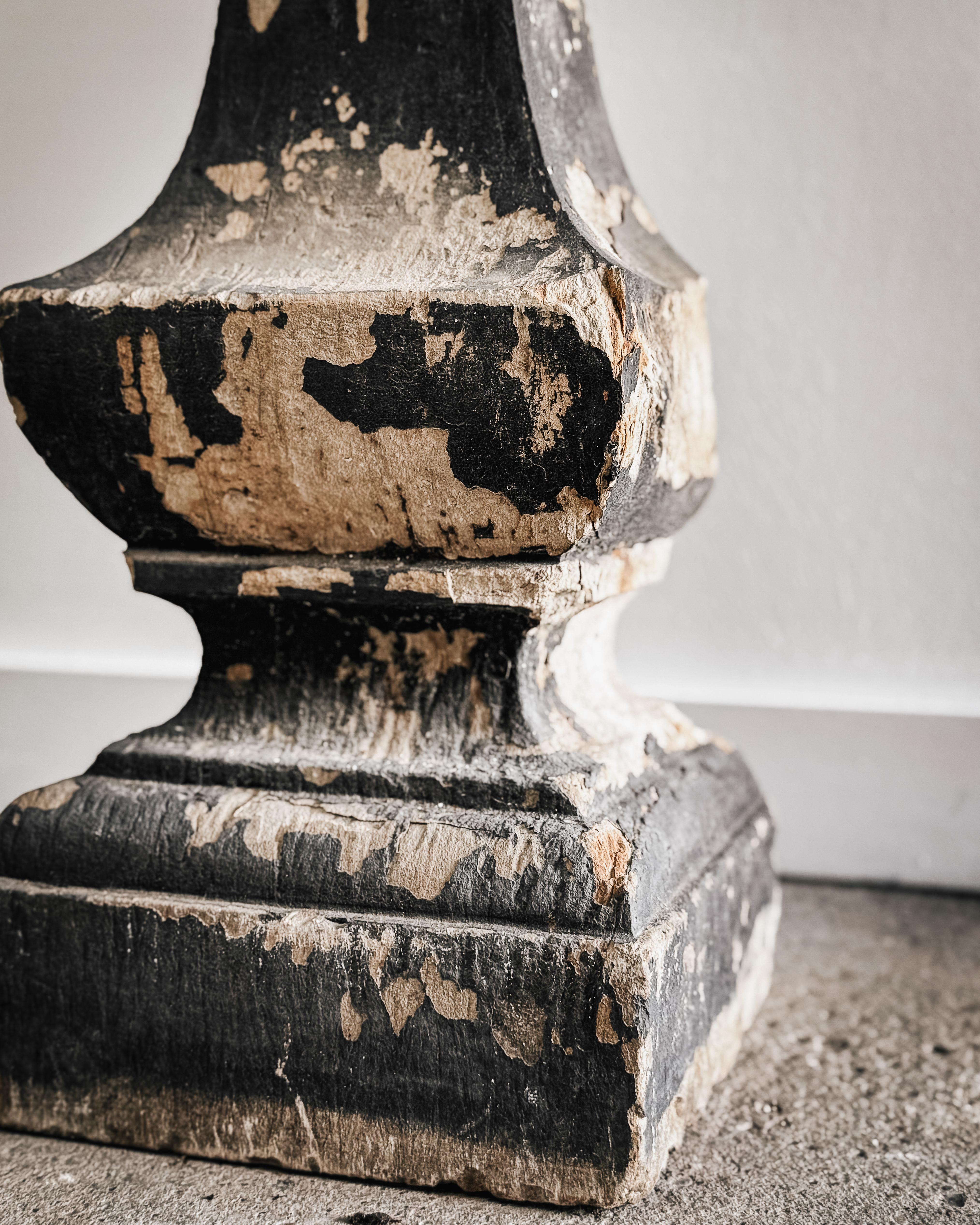 18th Century Hand-Carved Stone Balustrades For Sale 6