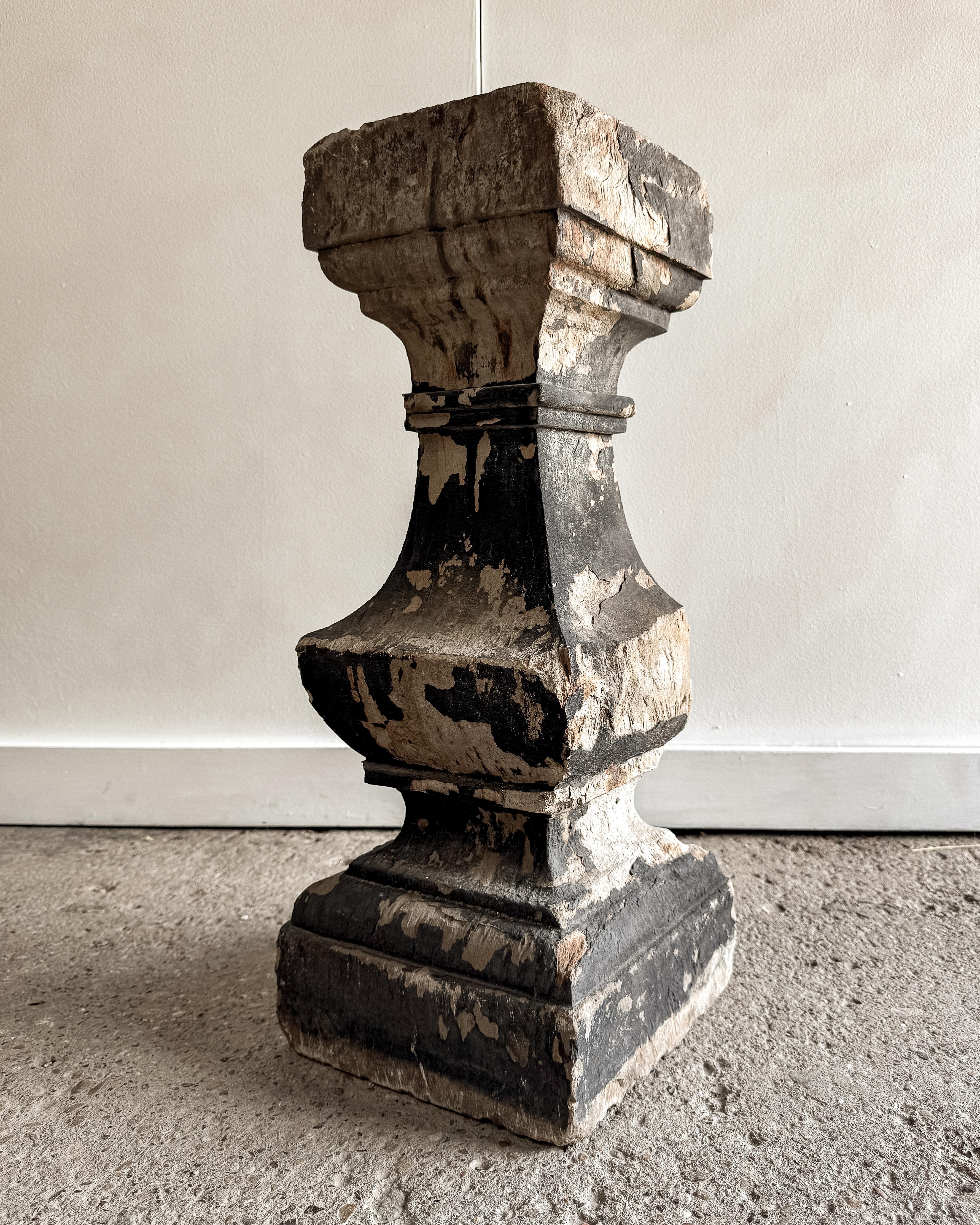 18th Century Hand-Carved Stone Balustrades For Sale 2