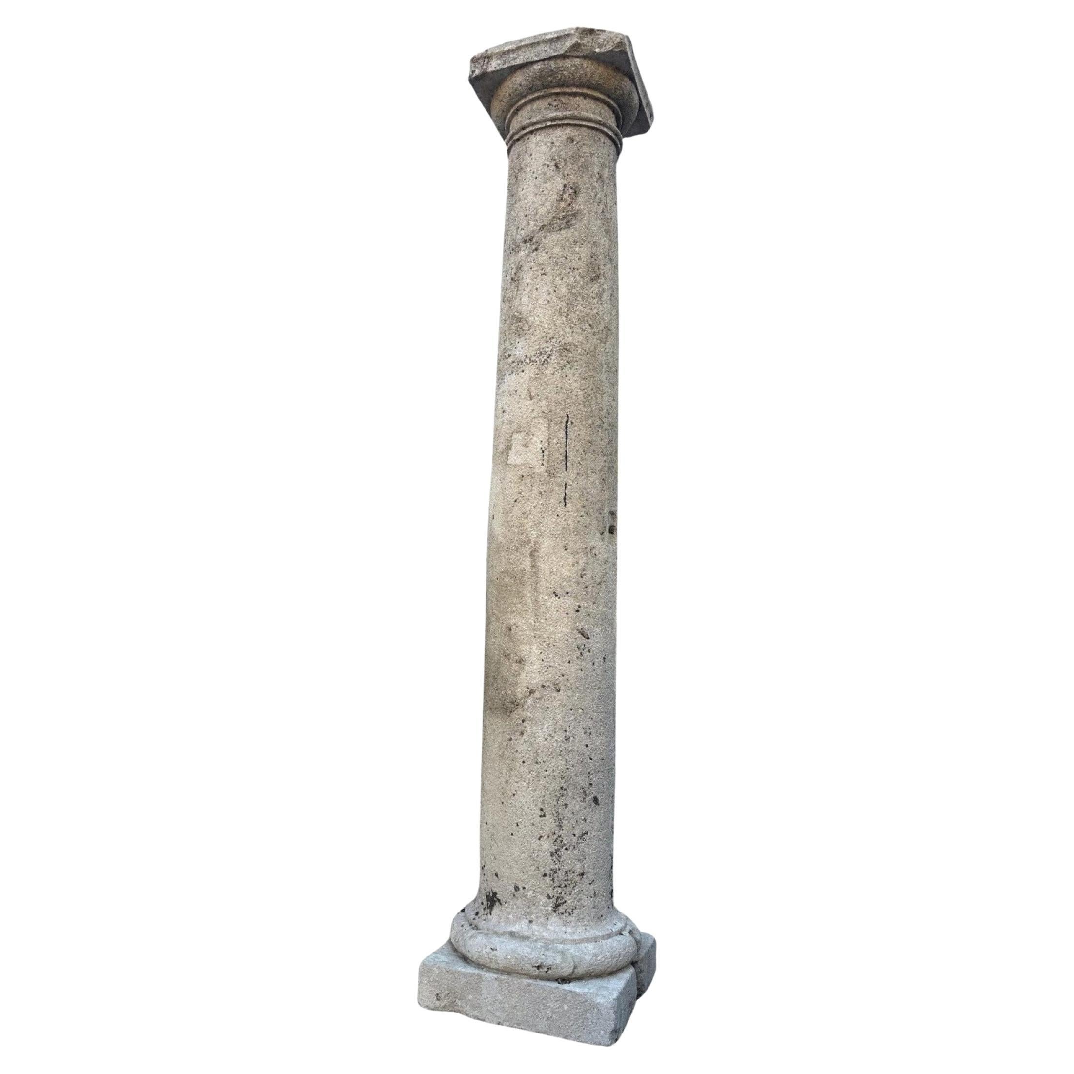 Columnas de jardín de piedra tallada a mano del siglo XVIII Elementos arquitectónicos Decorativos