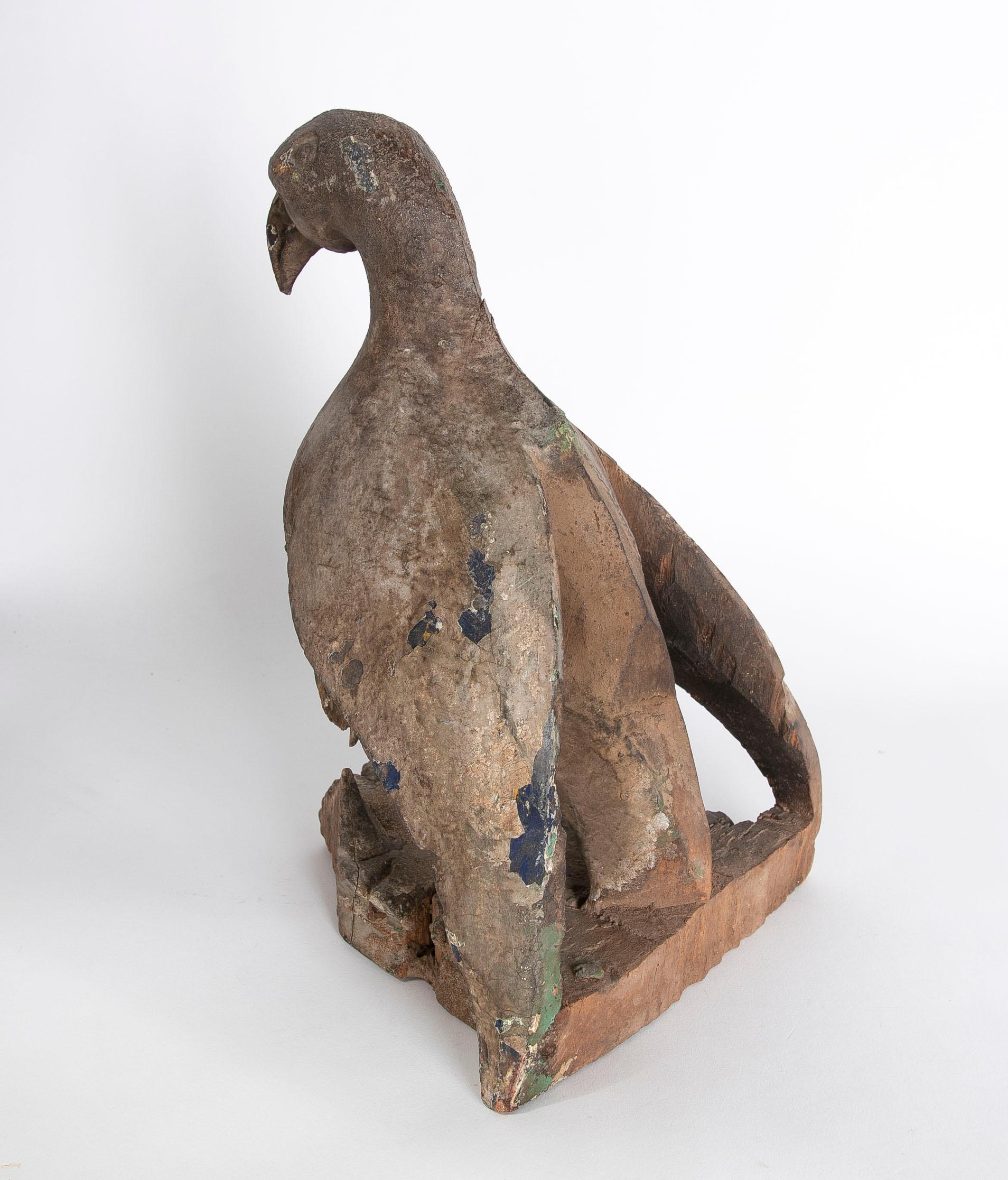 Handgeschnitzte Holzvogel-Skulptur aus dem 18. Jahrhundert  im Zustand „Gut“ im Angebot in Marbella, ES