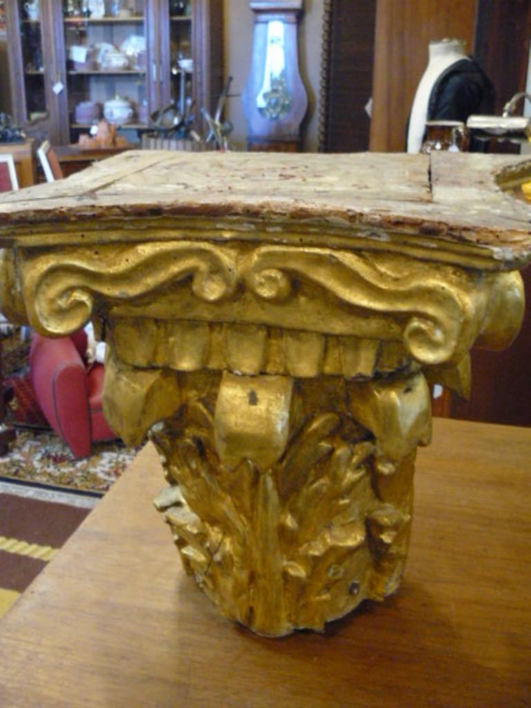 Spanish 18th Century Hand Carved Wood and Gold Leaf Capital from Spain