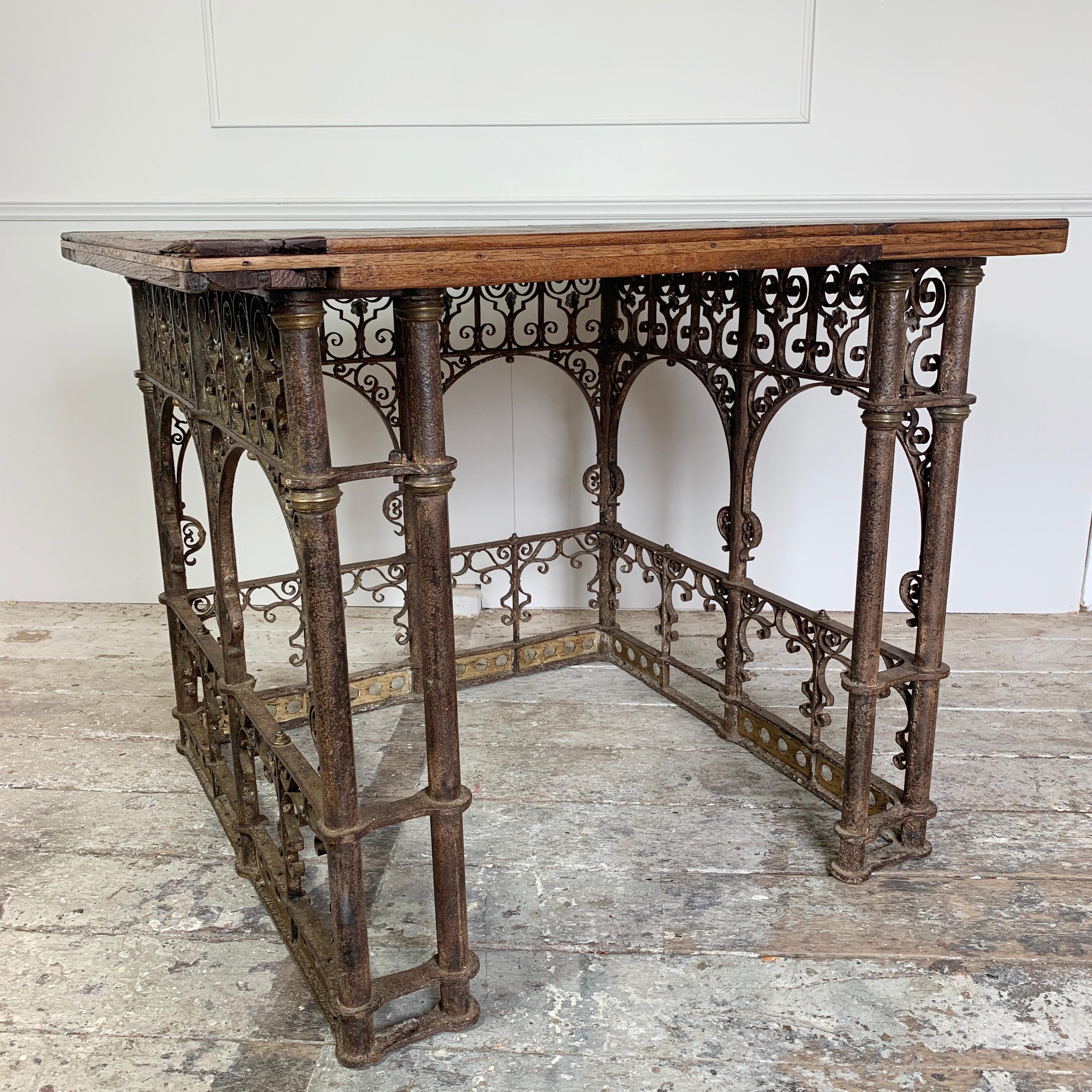 18th Century Hand Forged Wrought Iron Church Pulpit Table For Sale 1