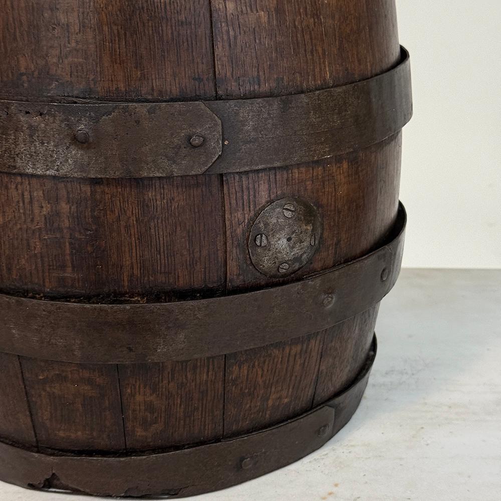Baratte à beurre en douves d'Oak Oak du 18ème siècle, faite à la main en vente 3