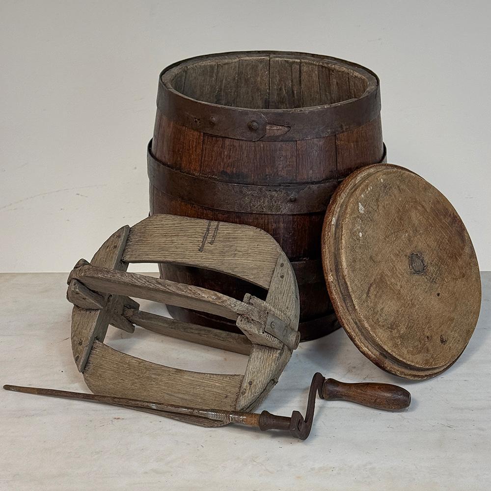 Baratte à beurre en douves d'Oak Oak du 18ème siècle, faite à la main en vente 7