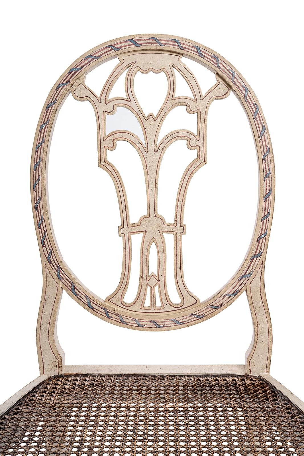 Other 18th Century Hand Painted Light Taupe Cornaro Chair with Ribbons Decor For Sale