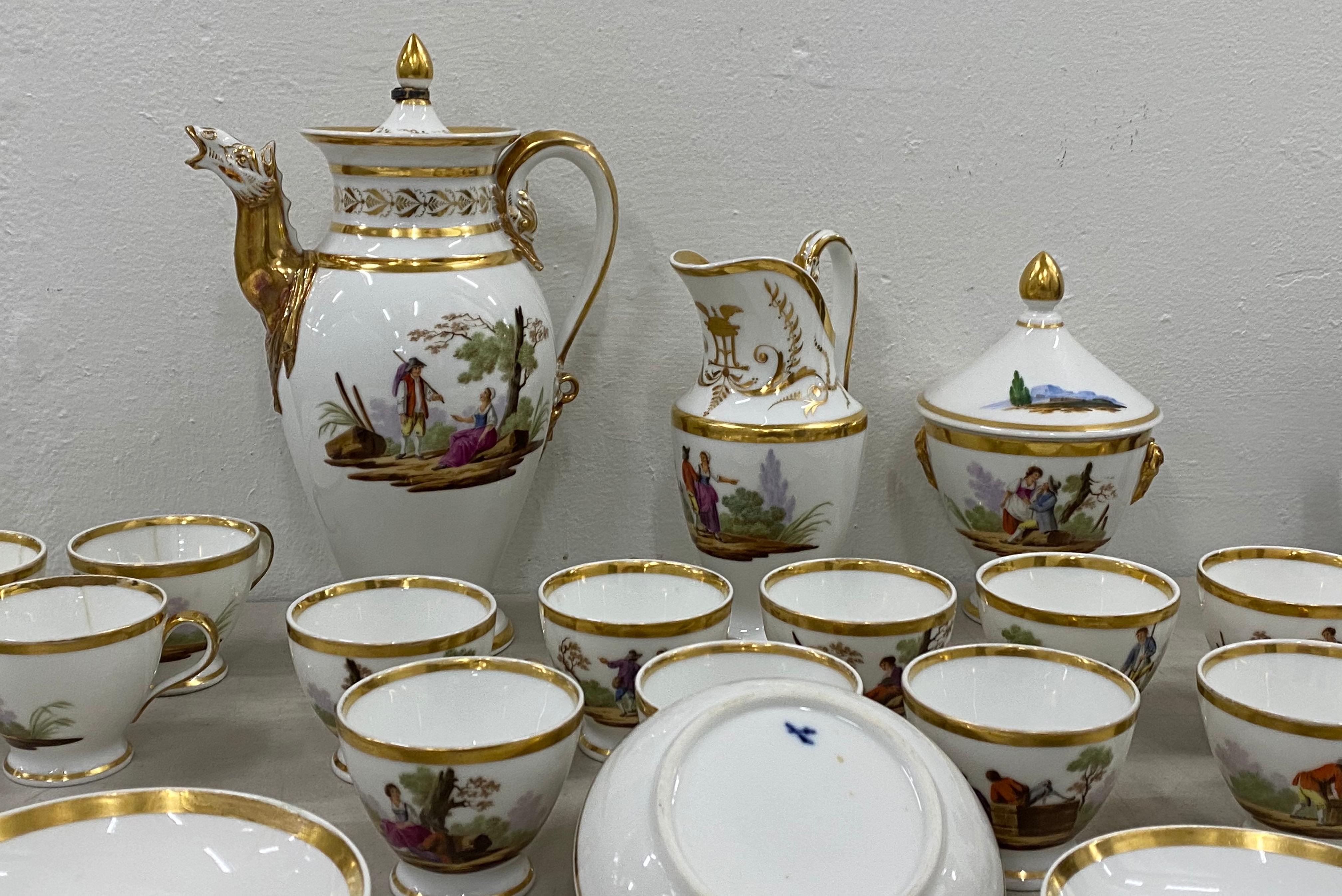 18th Century Hand Painted Porcelain Tea Set 7