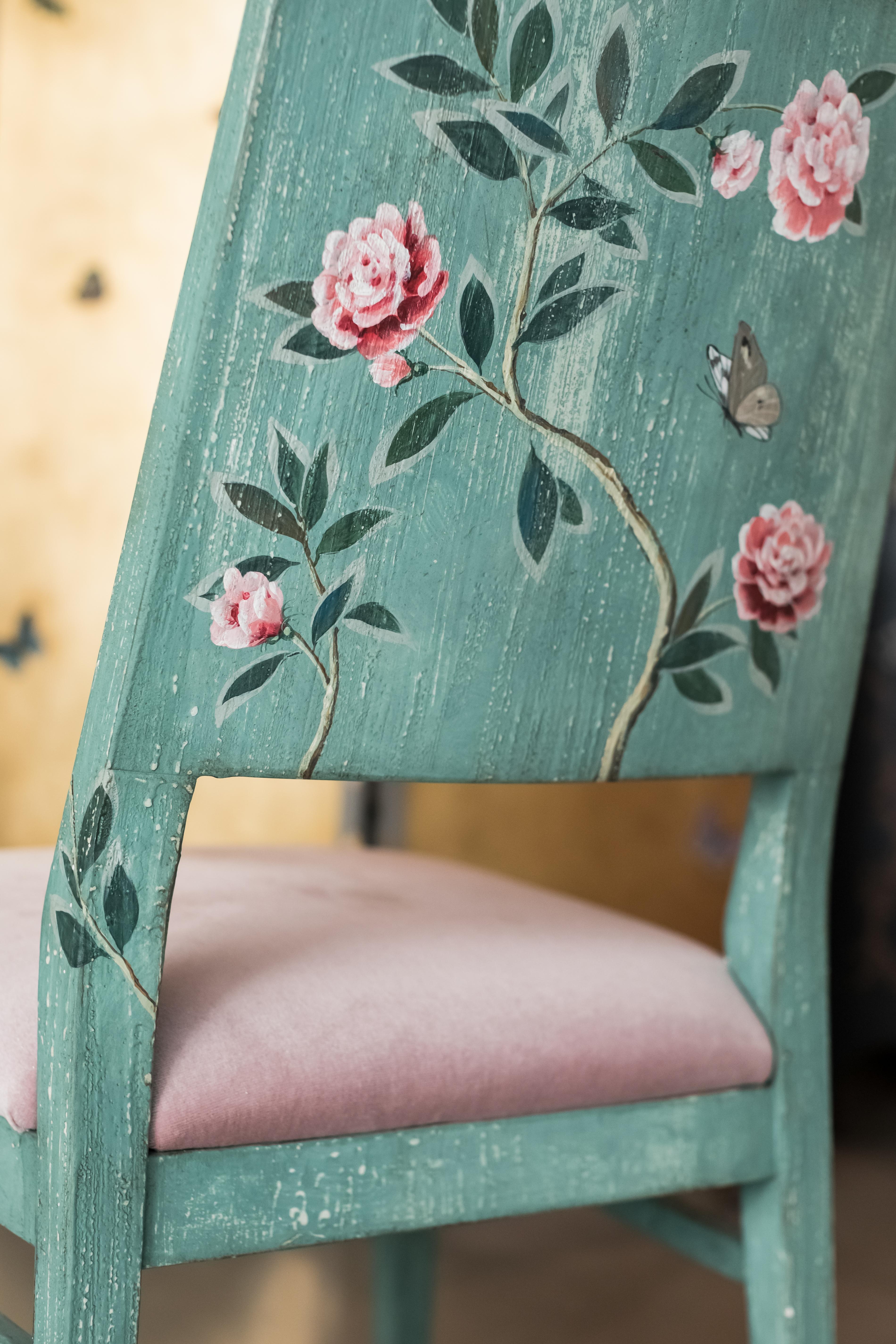 Hand-Painted 18th Century Hand Painted Venetian Green Indigo Dining Chair with Foliage For Sale