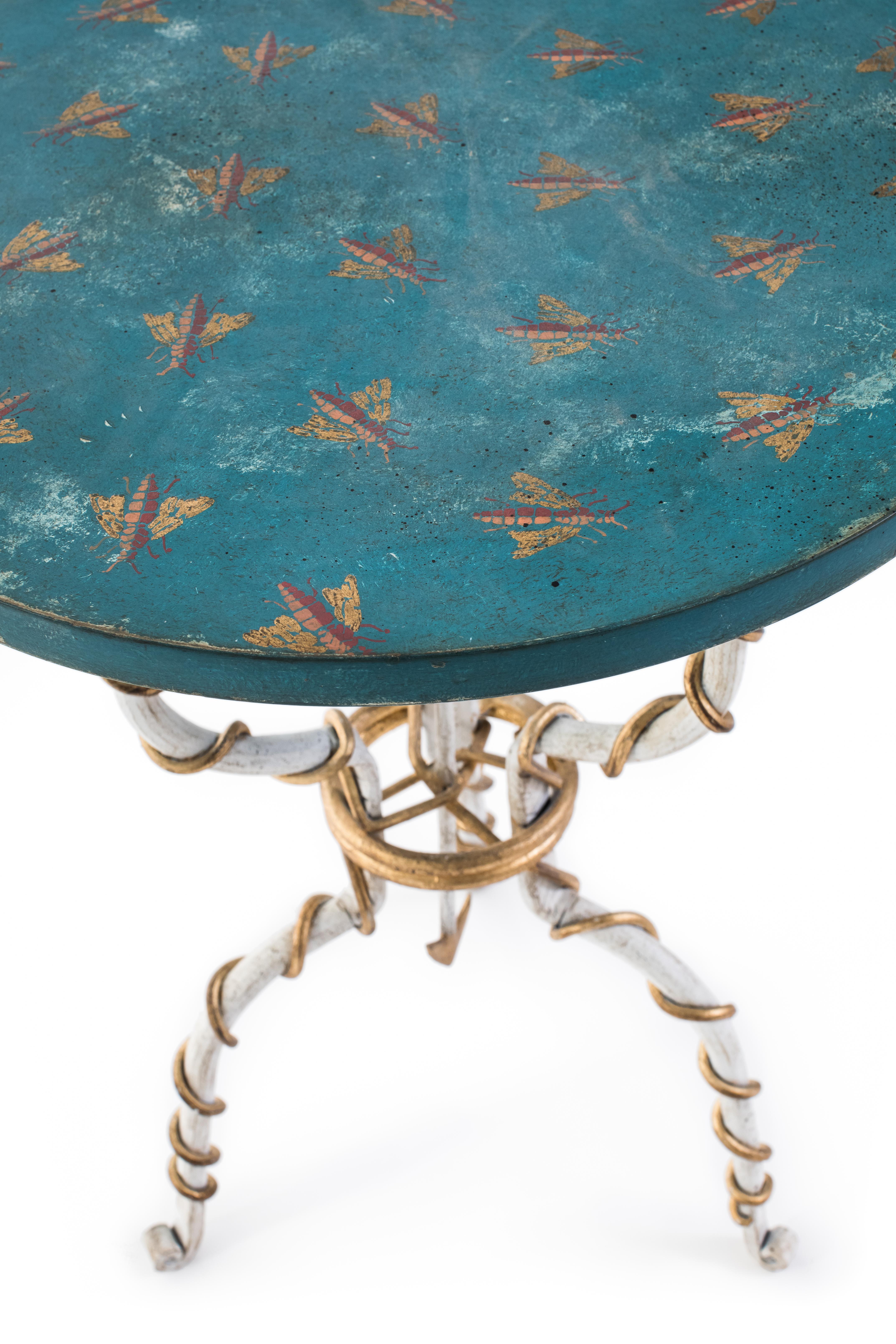 From our Hand-Painted Furniture Collection, we are pleased to introduce you to our blue canaletto coffee table, with hand-made iron base and gilded accents.
Each piece from our Collections is entirely hand-painted on every side of the Furniture by