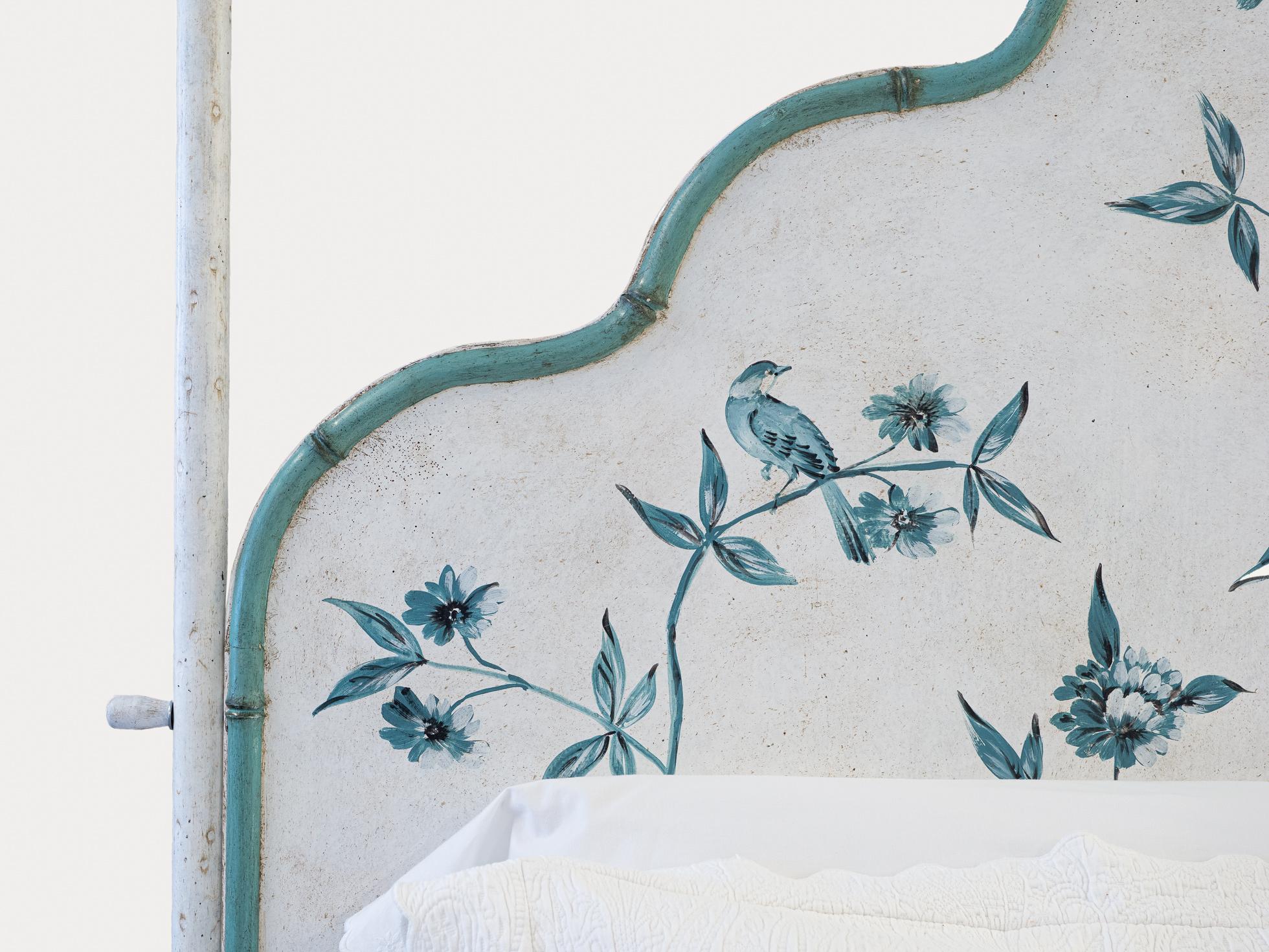Other 18th Century Hand-Painted Venetian Style Canova Bed with Dolomiti bamboo edges For Sale