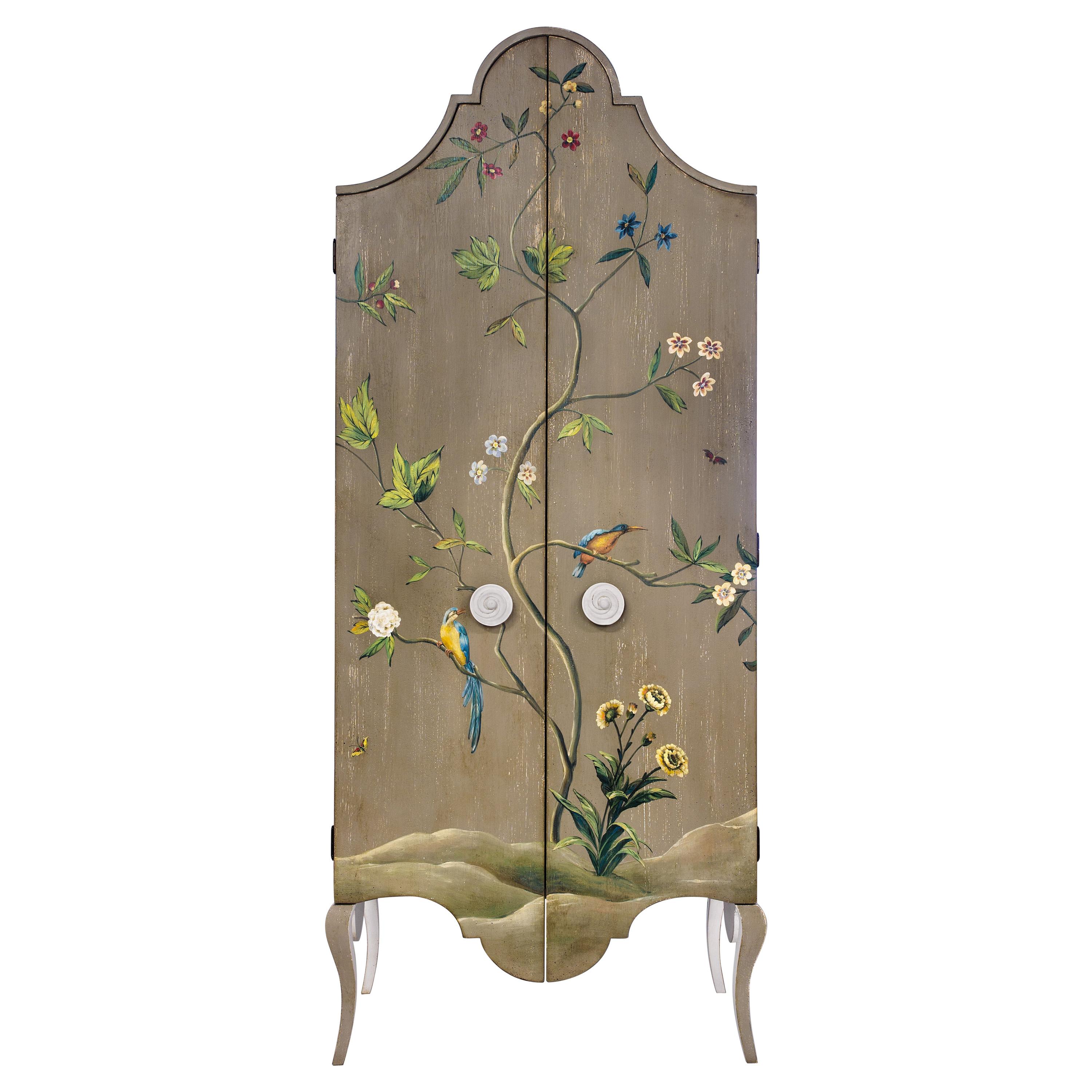 18th Century Hand-Painted Venetian Style Grey Tevere Armoire with Foliage Decor For Sale