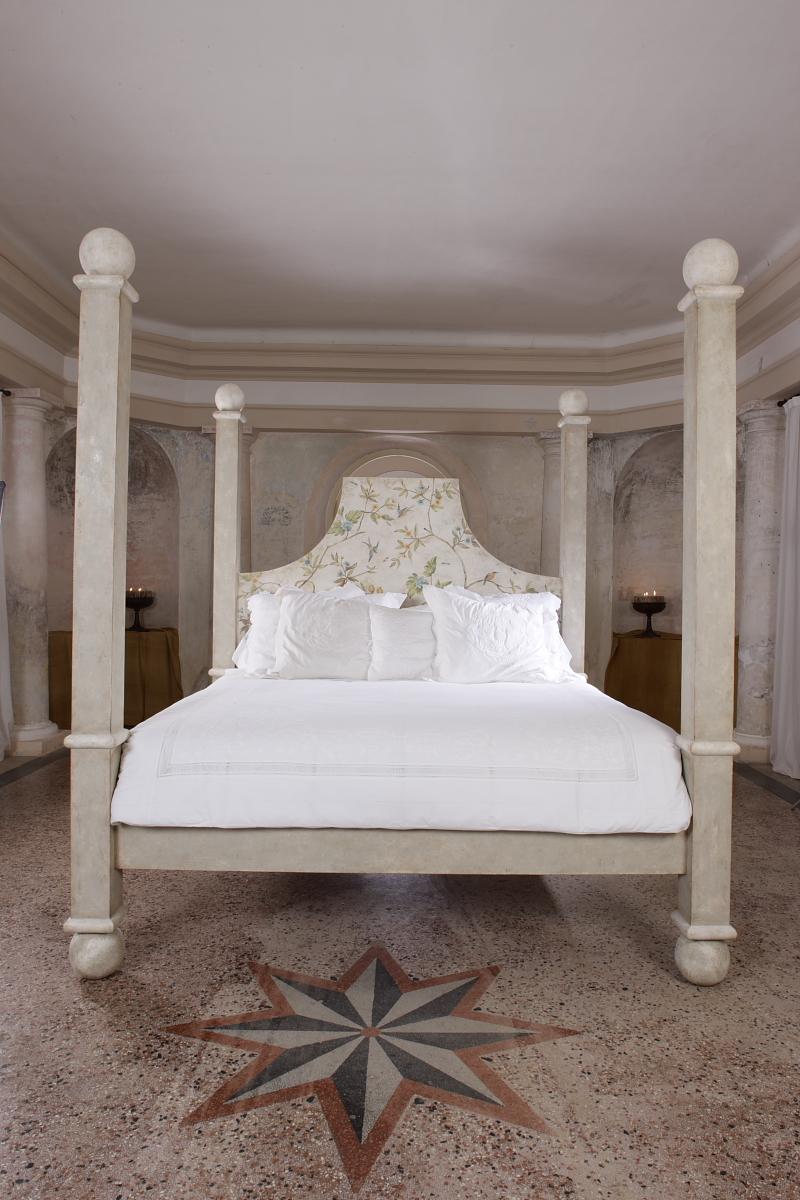 From our hand-painted Furniture Collection, we are pleased to introduce you to our Star Jasmin Bed, a piece having strength and presence with large posts in a stone hue and cannonball finials and feet. 
Here in a white background with hand-painted