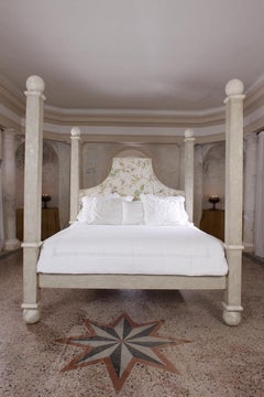 18th Century Hand-Painted Venetian Style King Size Full Posts Star Jasmine Bed