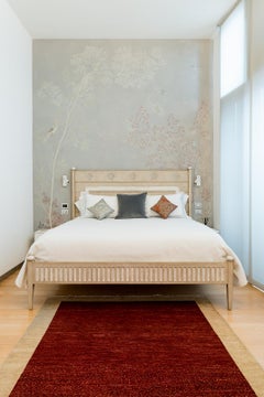 18th Century Hand-Painted Venetian Style King Size Light Taupe Veronese Bed