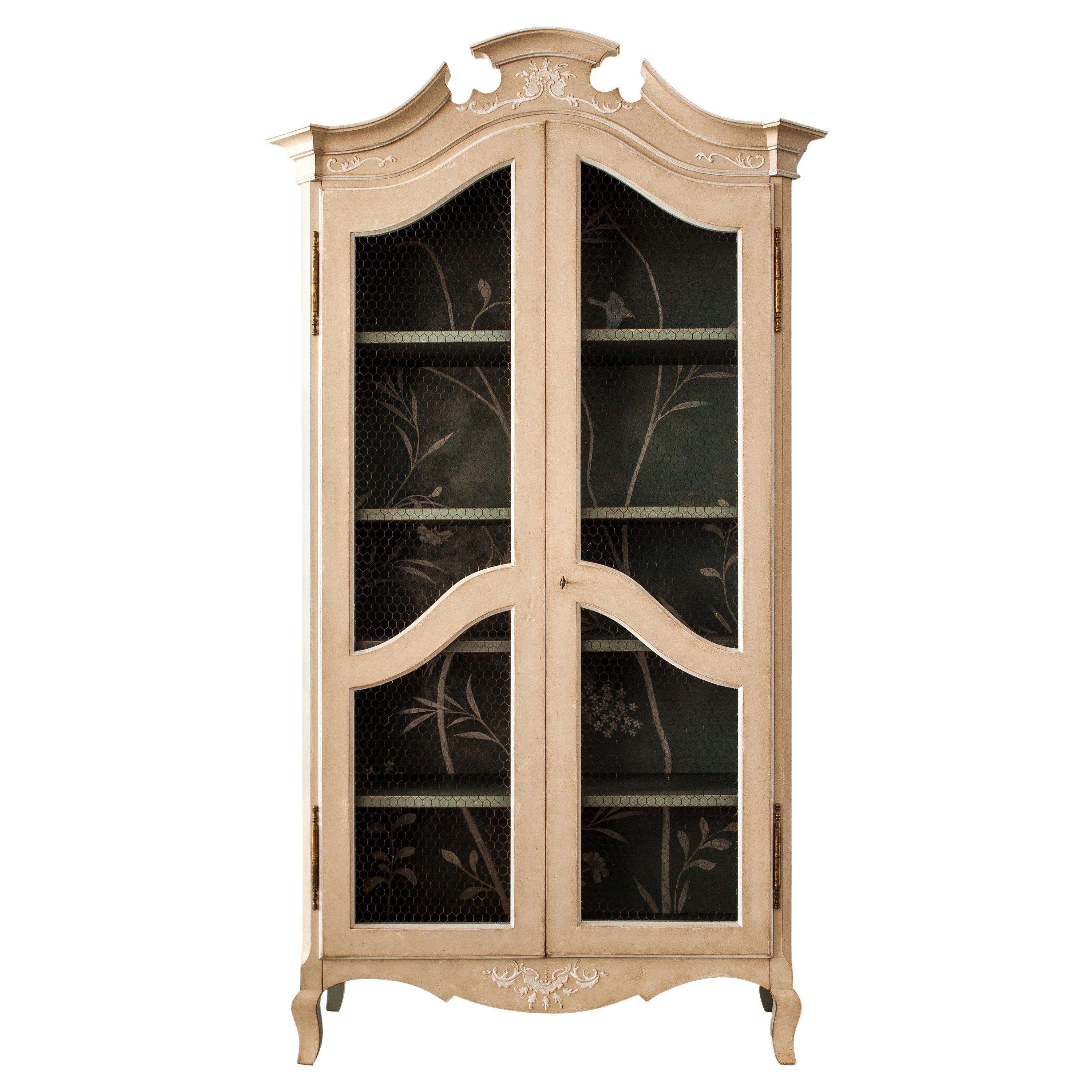 Armoire veneziano del XVIII secolo dipinto a mano in stile Light Taupe & Greene Padua