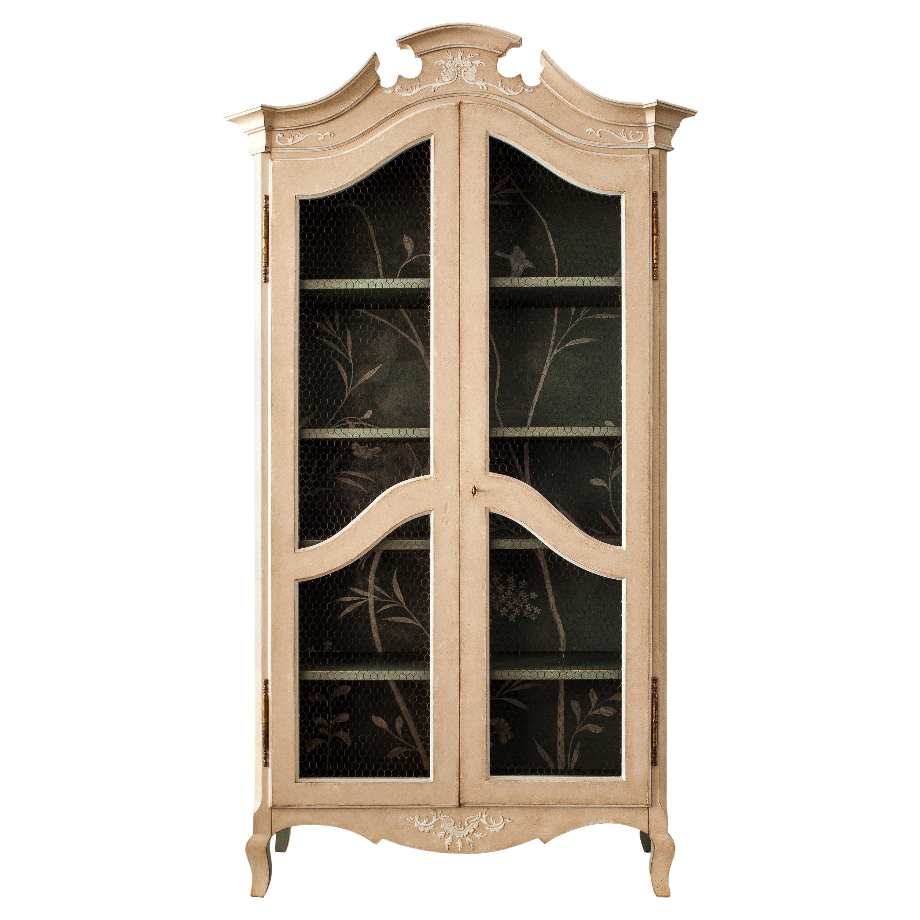 18th Century Hand-Painted Venetian Style Light Taupe & Green Padua Armoire