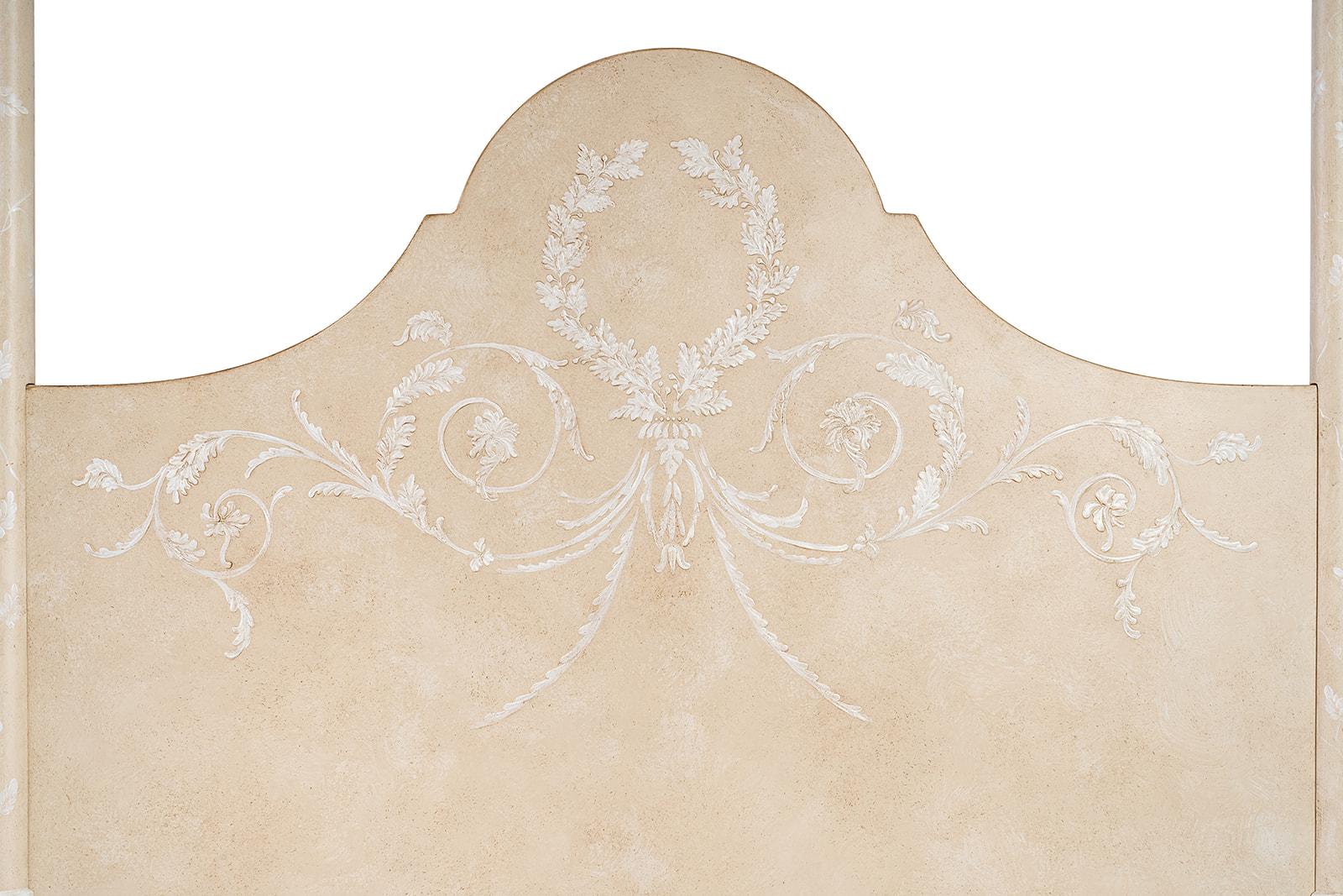 18th Century Hand-Painted Venetian Style Light Taupe Roma Bed with full posts For Sale 1