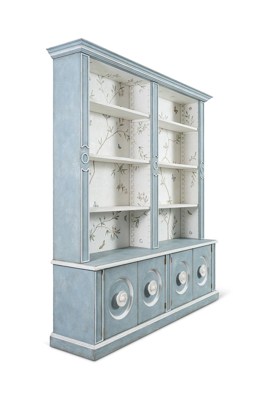 Bibliothèque de style vénitien du 18e siècle, peinte à la main et de couleur bleu Parma en vente 2