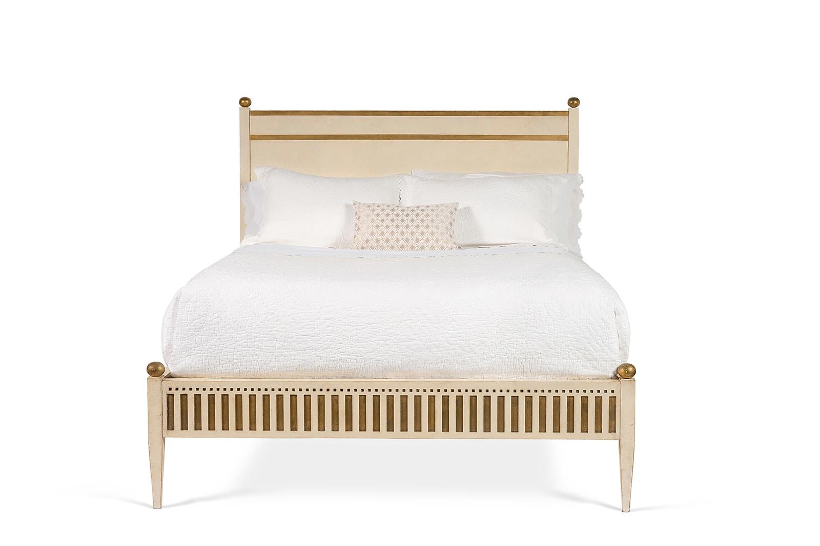 18. Jahrhundert handbemalt venezianischen Stil Königin Größe Elfenbein und Gold Veronese Bett im Angebot 1