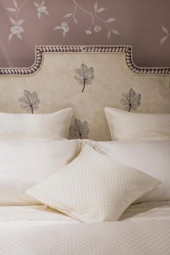 18th Century Hand-Painted Venetian Style Queen Size White Canopy Modigliani Bed