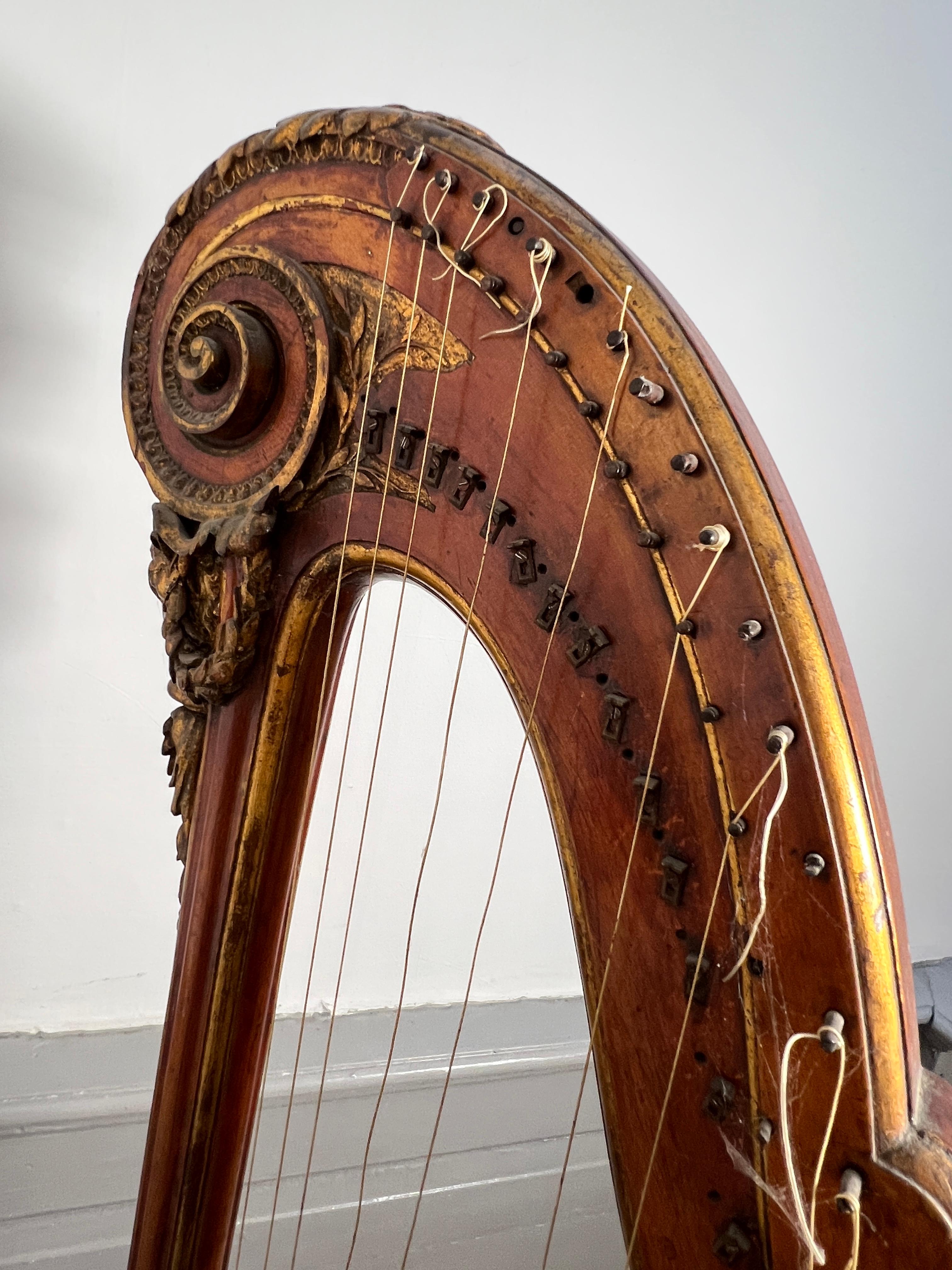 18th Century Harp by Cousineau père et Fils, Circa 1780 1